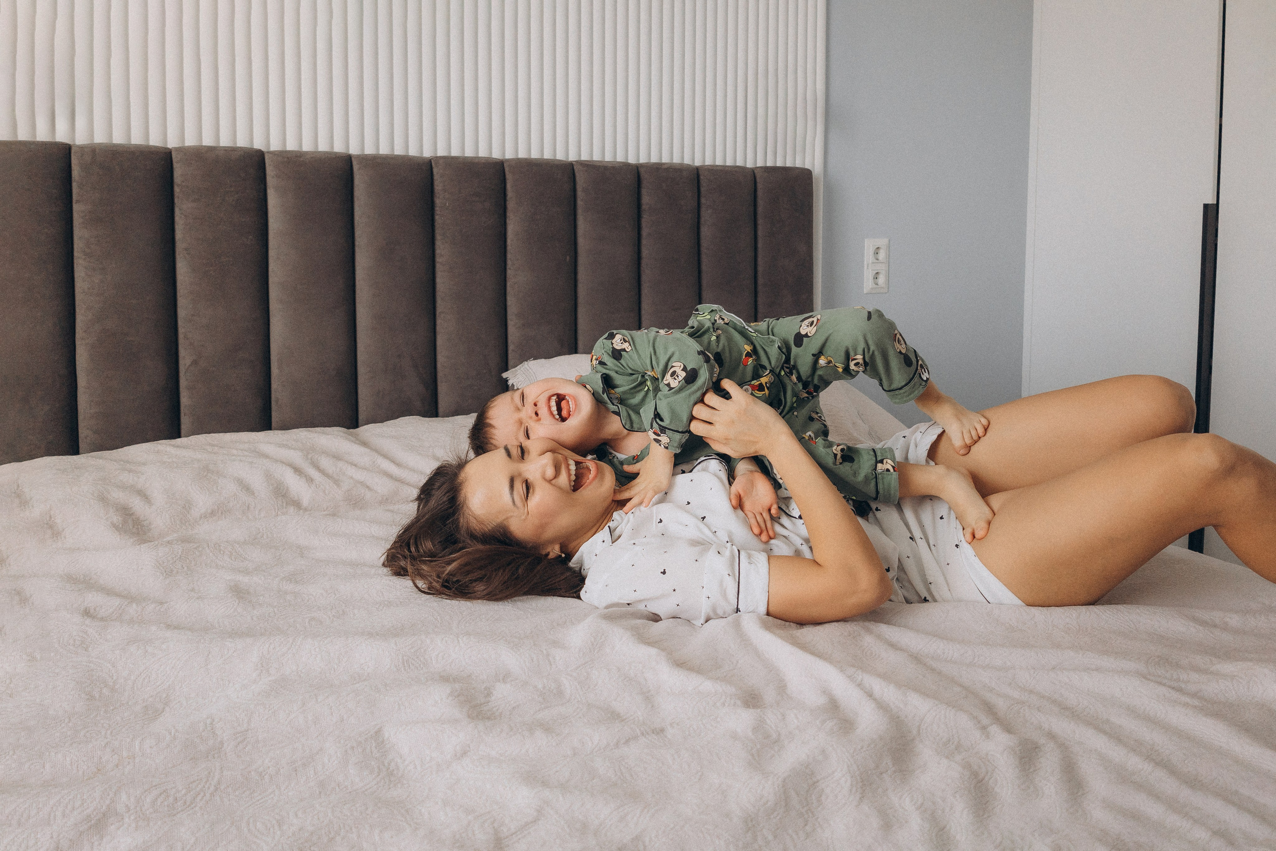 Heart of your family. Фотограф родов, семей и новорожденных малышей в Дубае