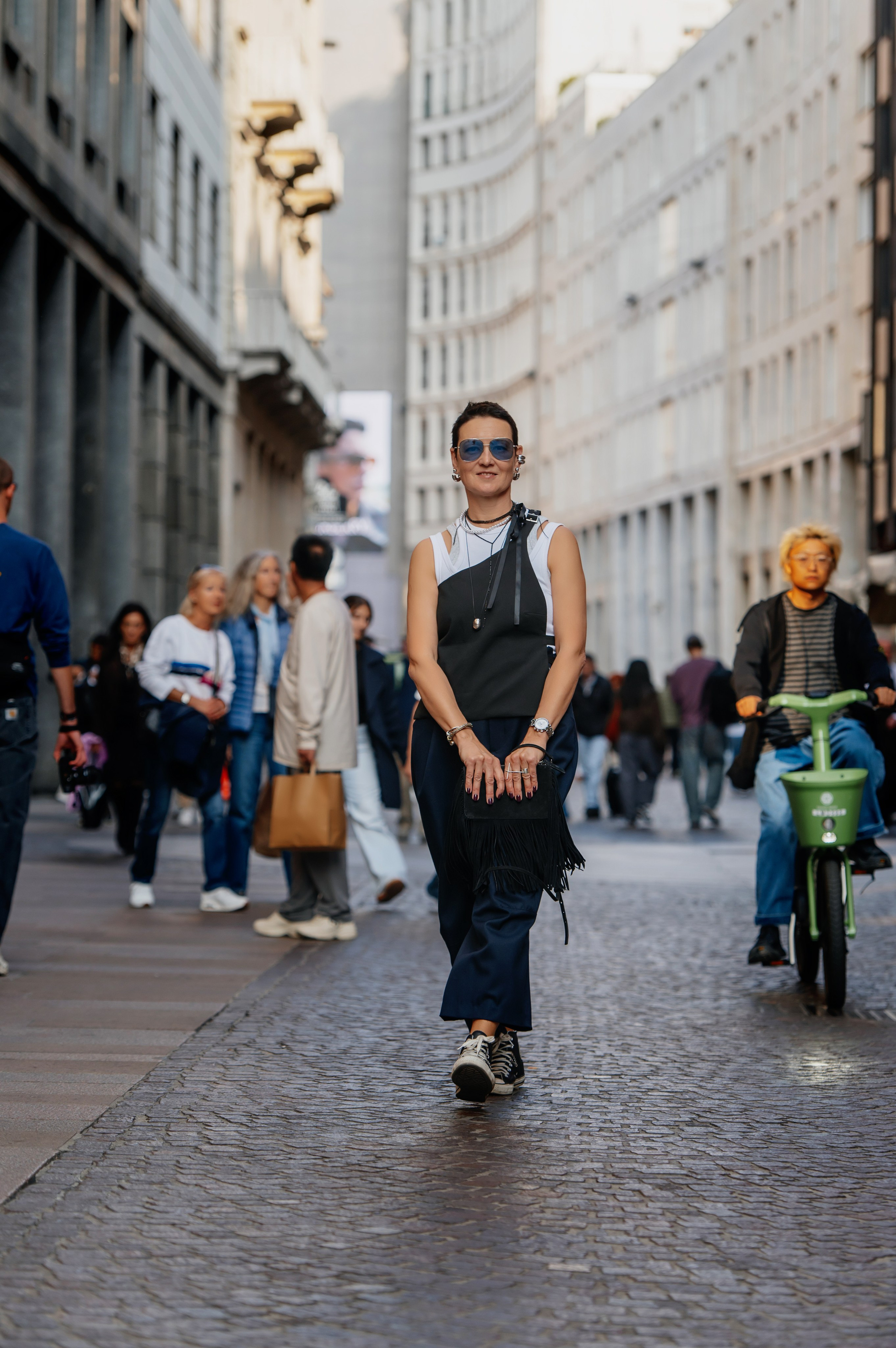 Milan, Autumn 🍂, Julia. Wedding photographer from Moldova Alexey Chipchiu