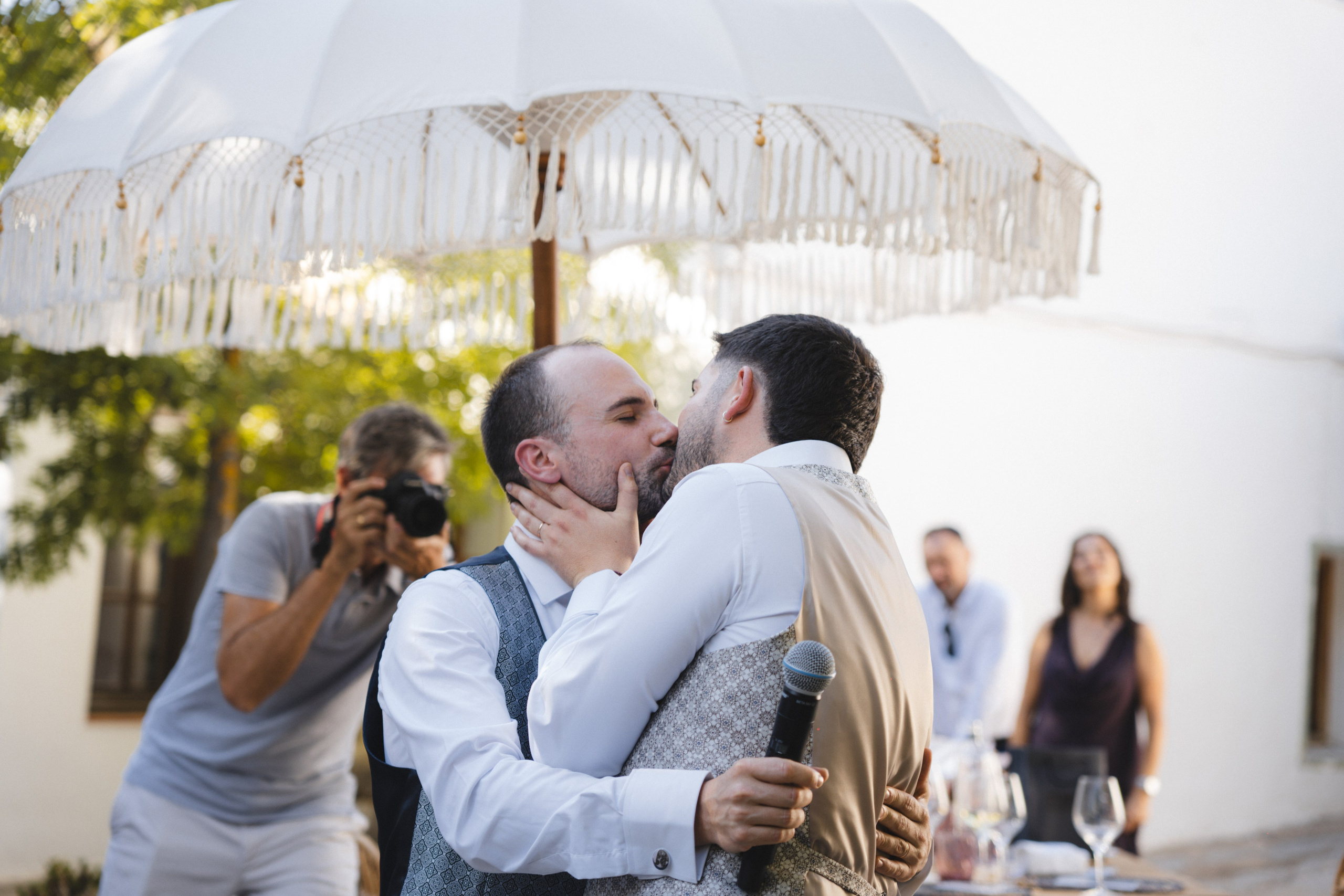 Boda de Adrián y Joshua · Vilasira Rooms & Wines, Requena · Javier Poveda