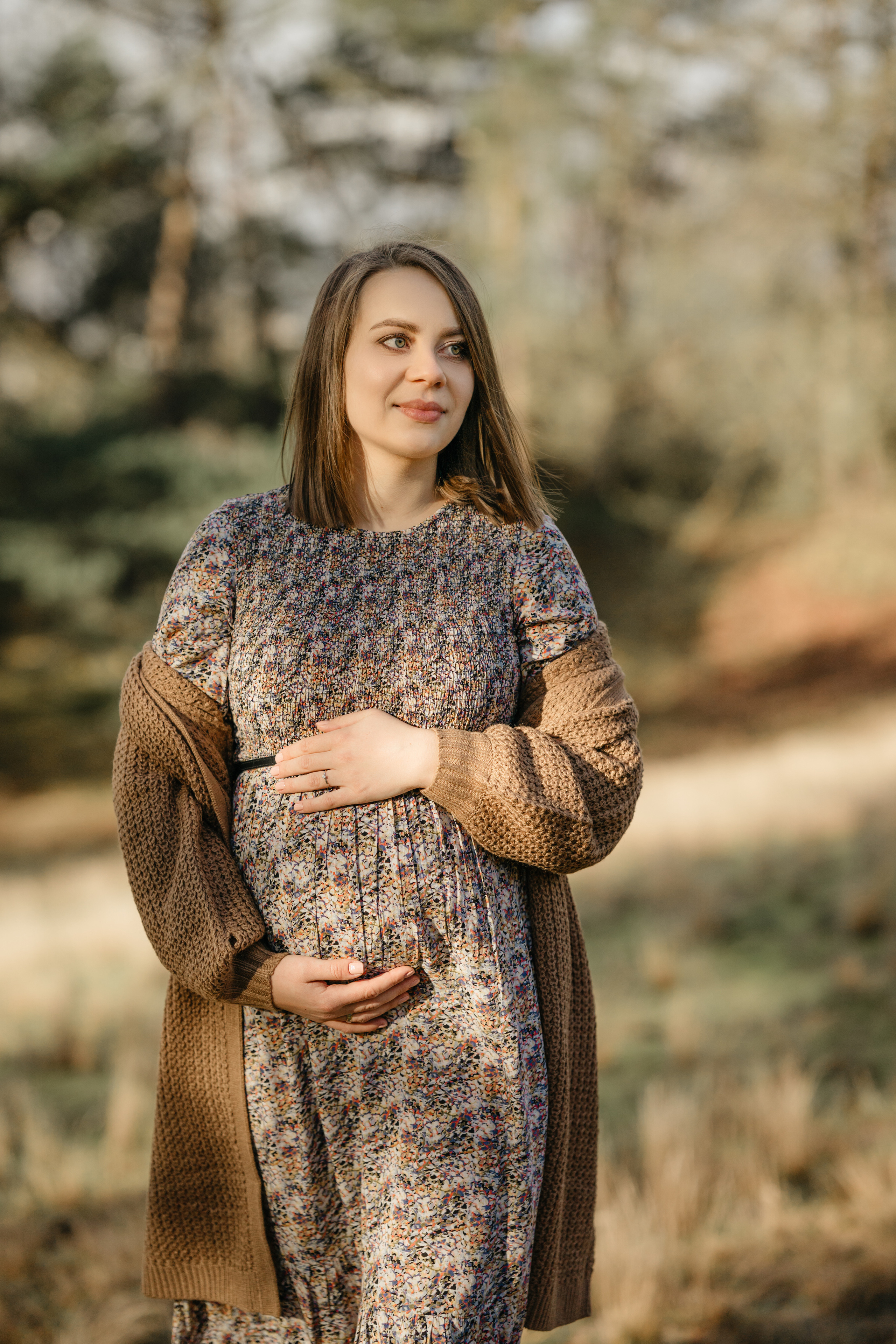 Babybauch Fotos Frankfurt, Schwangeschaftsshooting Hanau, Babybauch Fotoshooting Hanau, Maternity Fotoshooting Frankfurt, Newborn und Familienfotos Hanau, Familienfotograf Frankfurt, Babybauch Shooting Hanau