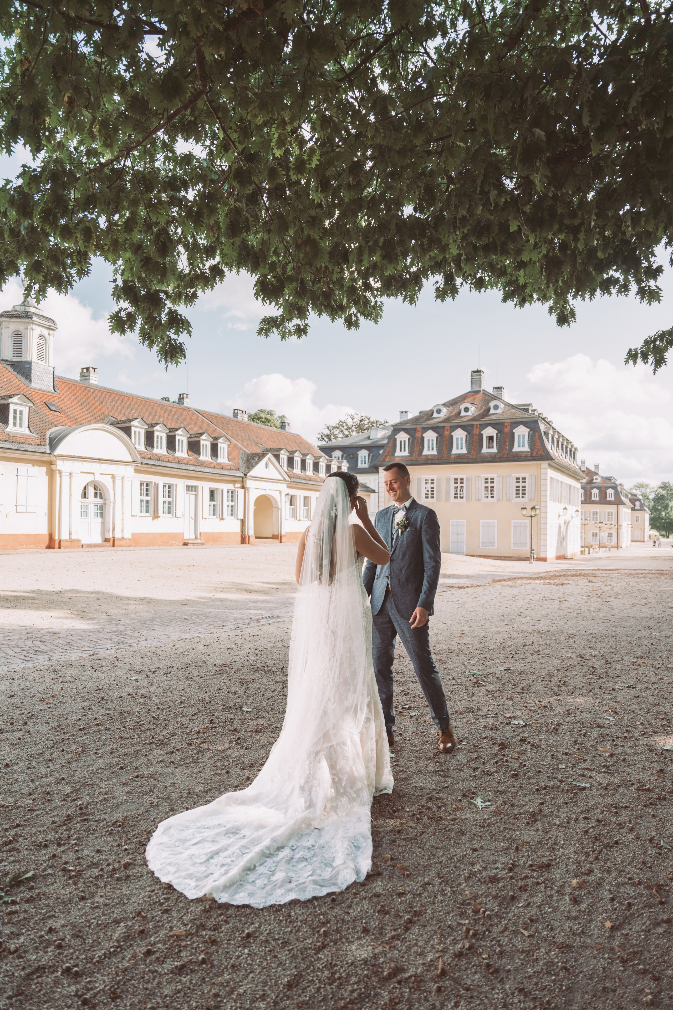 Karina&Robert|Brautpaarshooting in Wilhelmsbad Hanau. Fotografin in Hanau|Frankfurt|Mainz|Iryna Korenkova