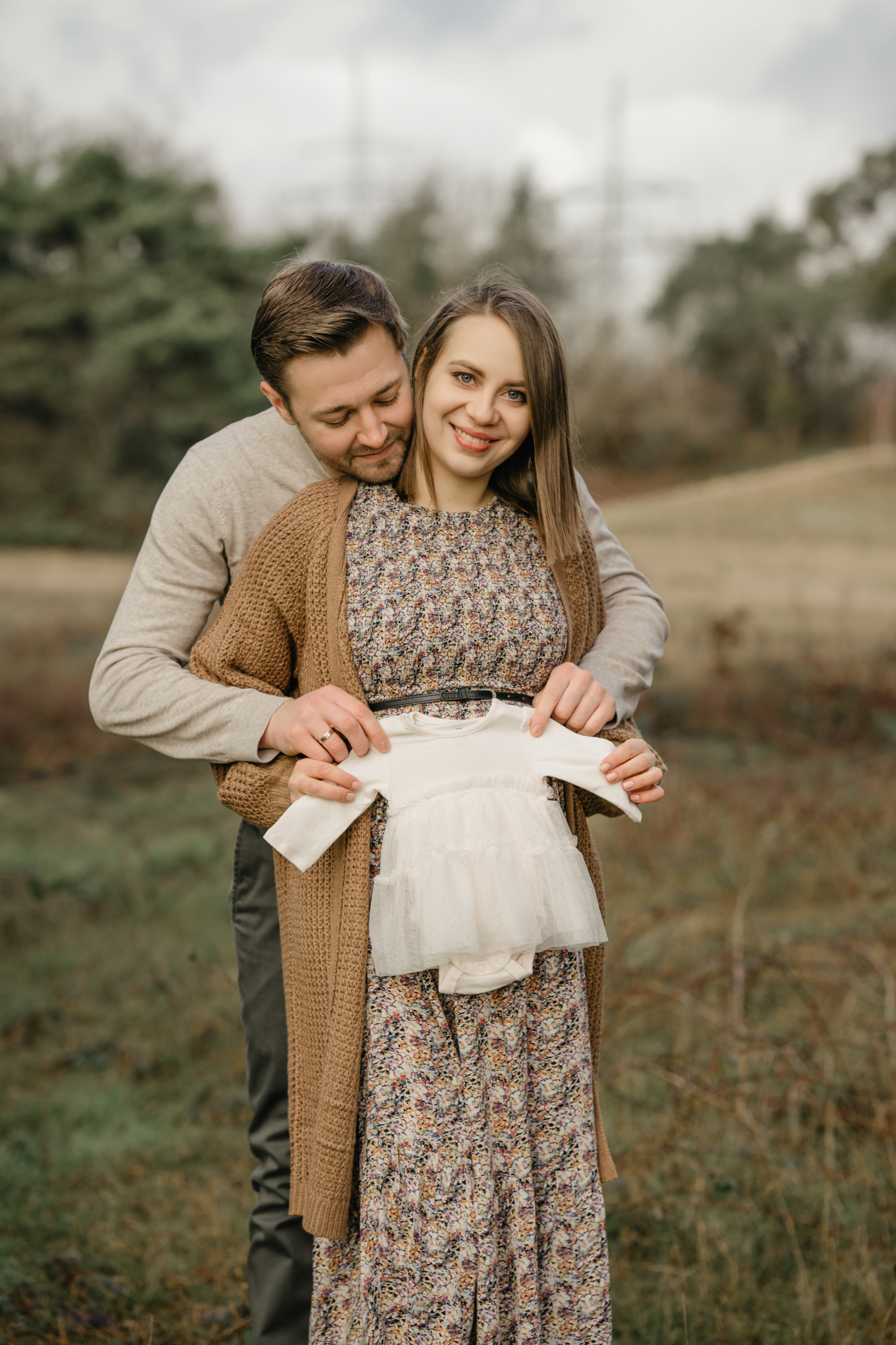 Babybauch Fotos Frankfurt, Schwangeschaftsshooting Hanau, Babybauch Fotoshooting Hanau, Maternity Fotoshooting Frankfurt, Newborn und Familienfotos Hanau, Familienfotograf Frankfurt, Babybauch Shooting Hanau