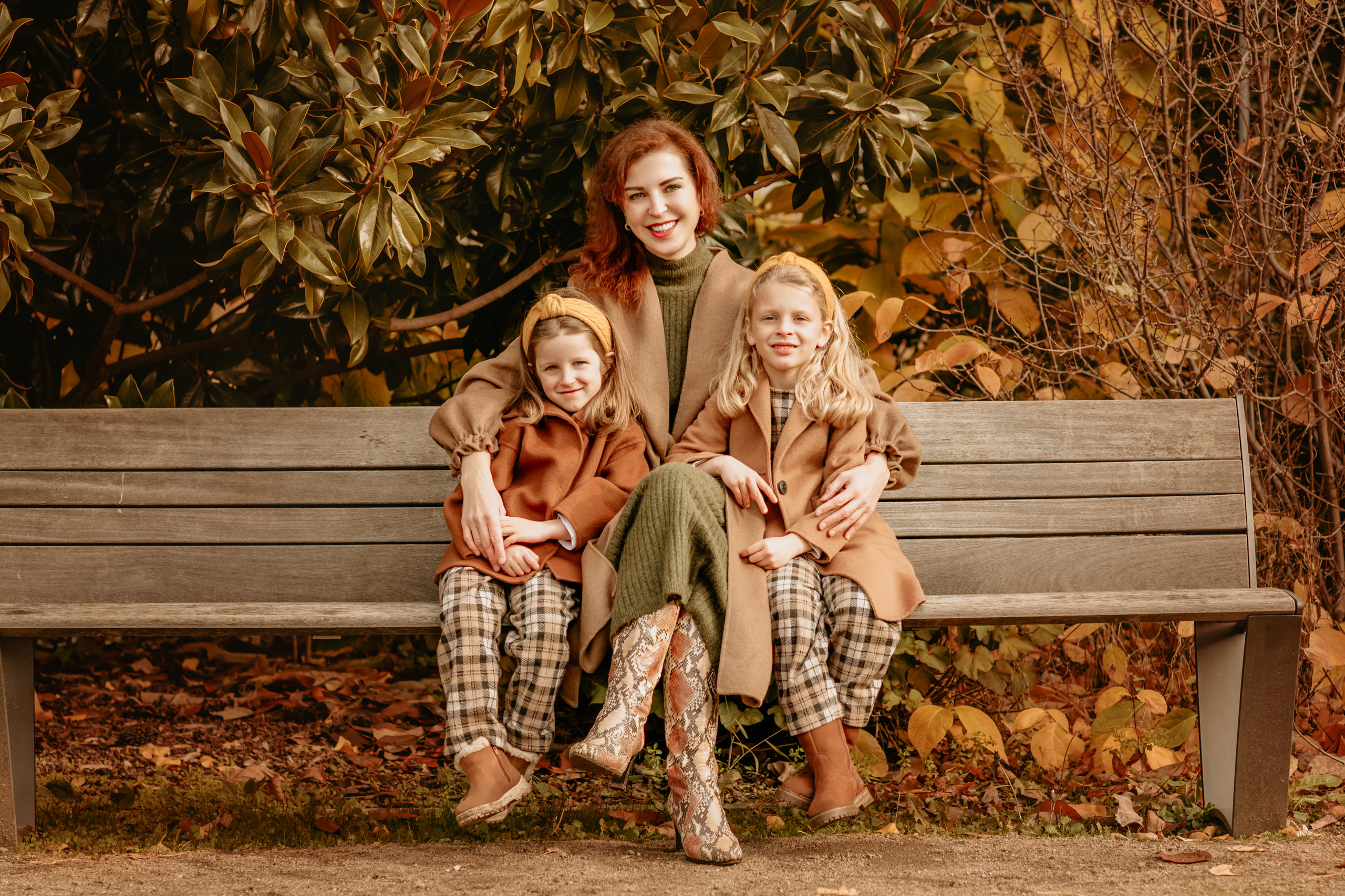 Familienfotos in Herbst. Fotografin in Hanau|Frankfurt|Mainz|Iryna Korenkova