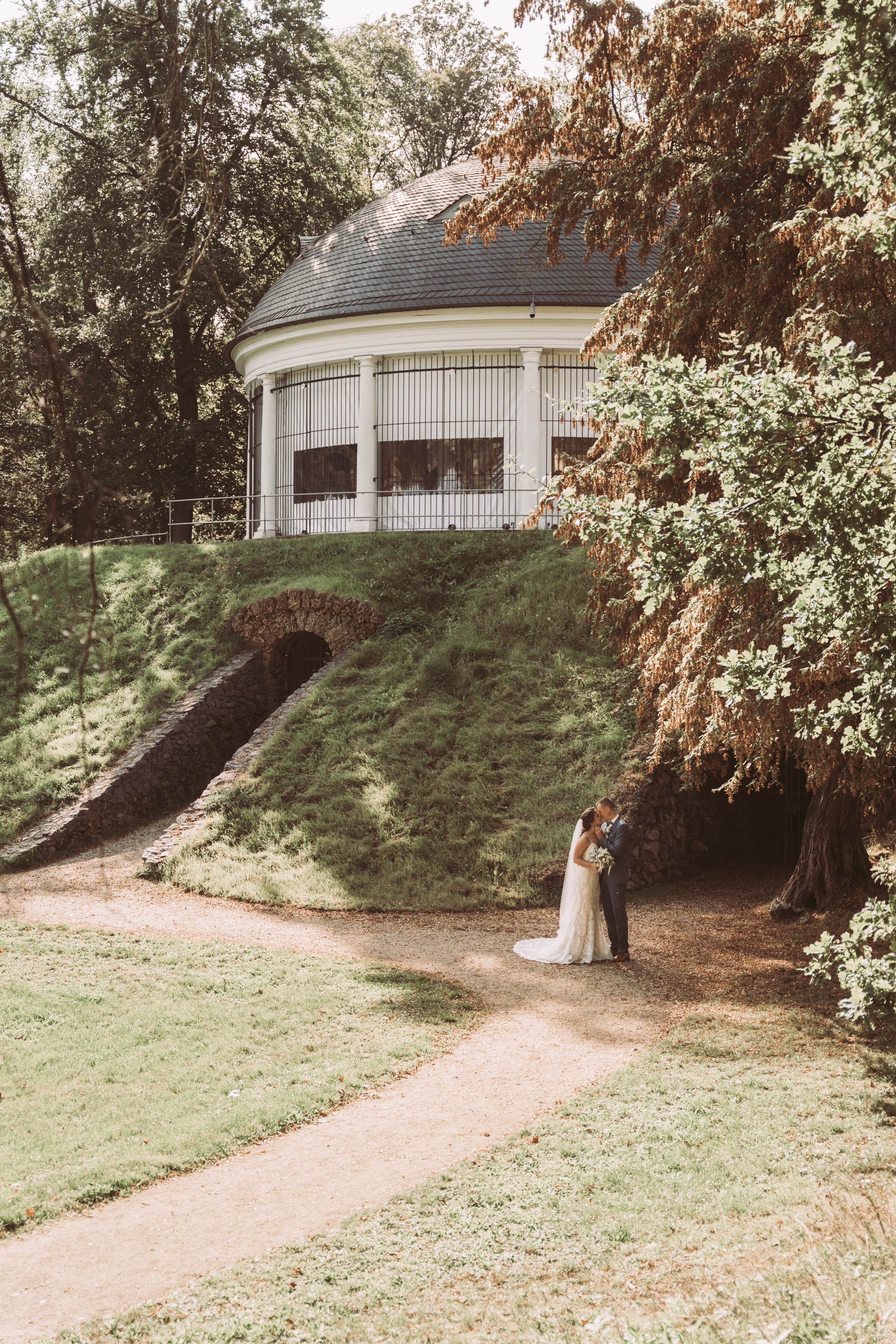 Karina&Robert|Brautpaarshooting in Wilhelmsbad Hanau. Fotografin in Hanau|Frankfurt|Mainz|Iryna Korenkova