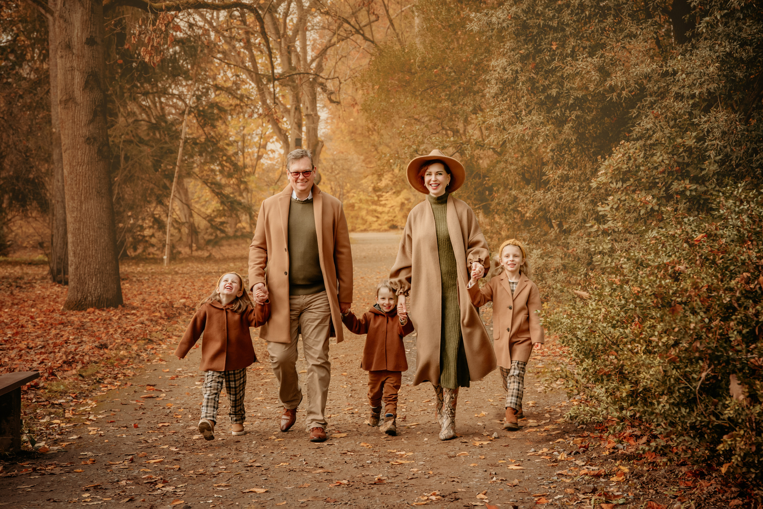 Familienfotos in Herbst. Fotografin in Hanau|Frankfurt|Mainz|Iryna Korenkova