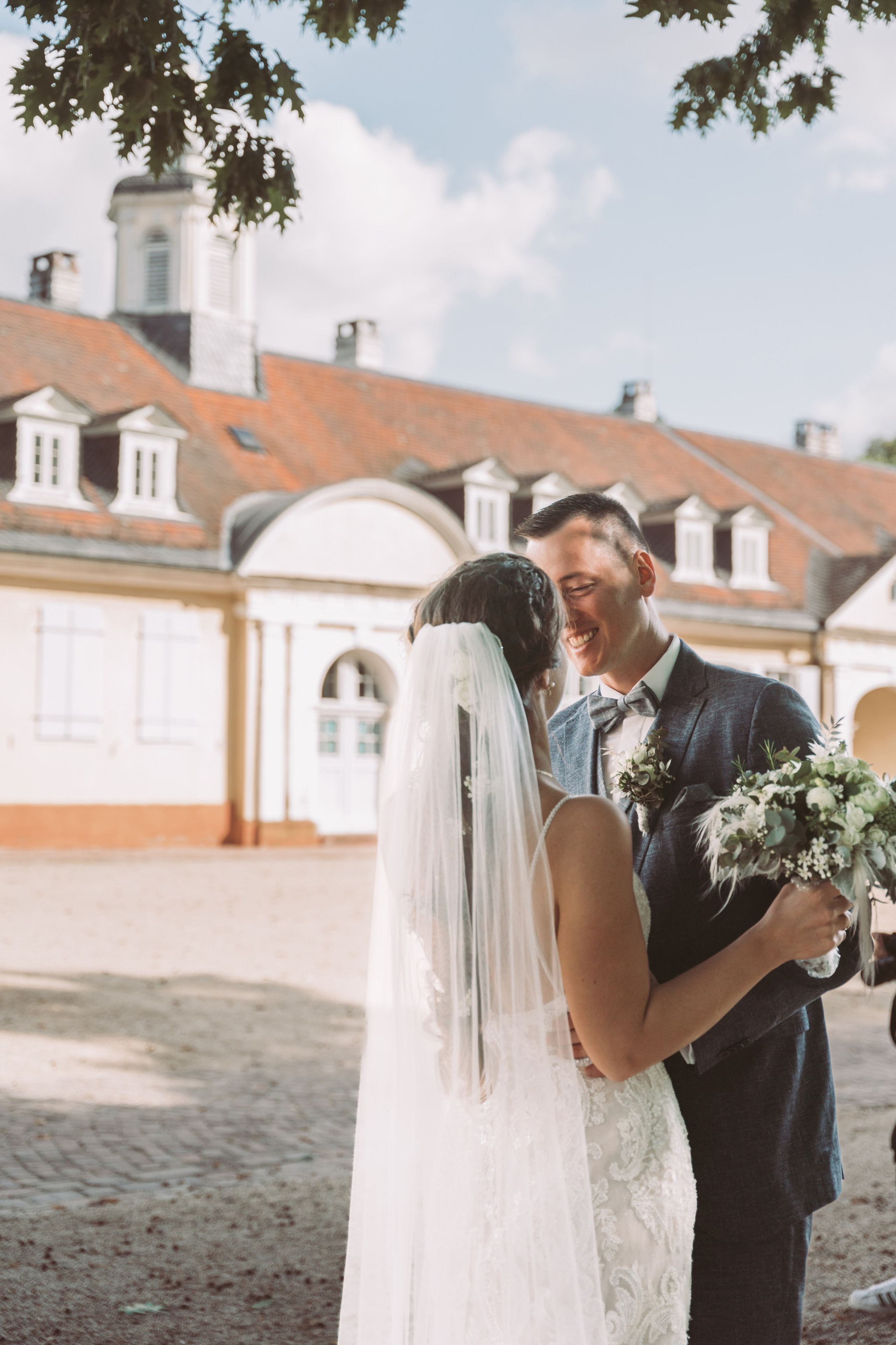 Karina&Robert|Brautpaarshooting in Wilhelmsbad Hanau. Fotografin in Hanau|Frankfurt|Mainz|Iryna Korenkova