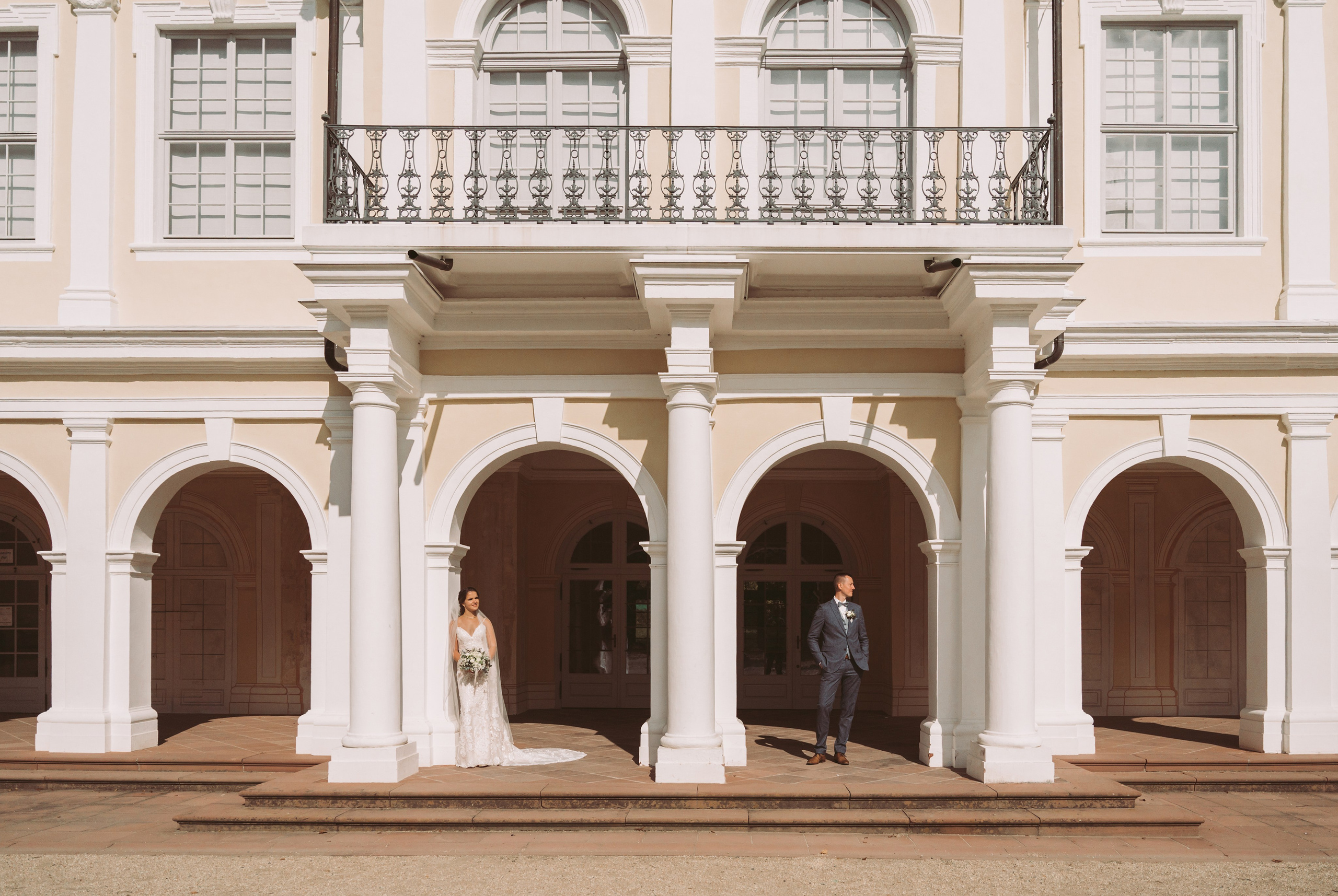 Karina&Robert|Brautpaarshooting in Wilhelmsbad Hanau. Fotografin in Hanau|Frankfurt|Mainz|Iryna Korenkova