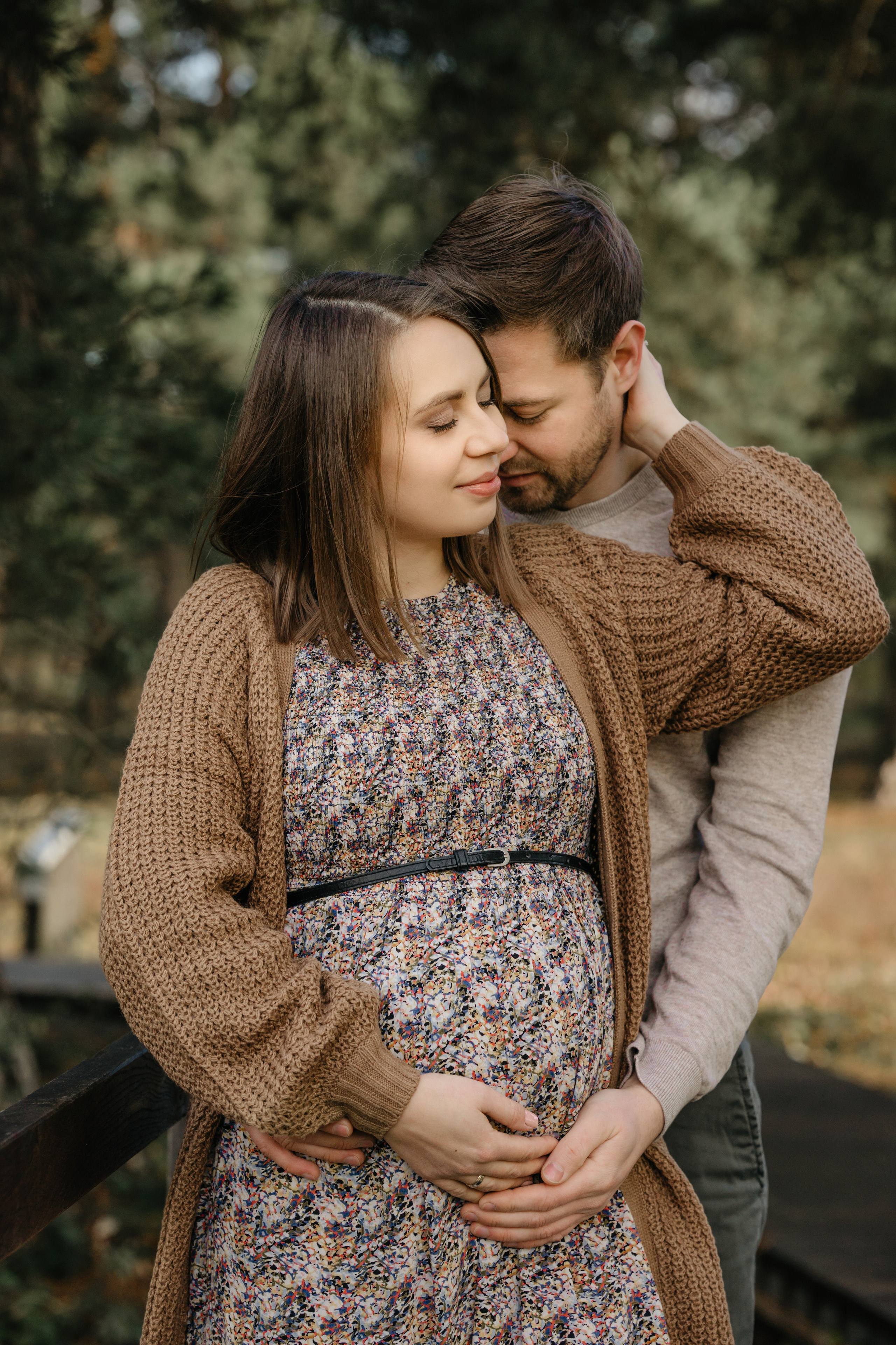 Babybauch Fotos Frankfurt, Schwangeschaftsshooting Hanau, Babybauch Fotoshooting Hanau, Maternity Fotoshooting Frankfurt, Newborn und Familienfotos Hanau, Familienfotograf Frankfurt, Babybauch Shooting Hanau