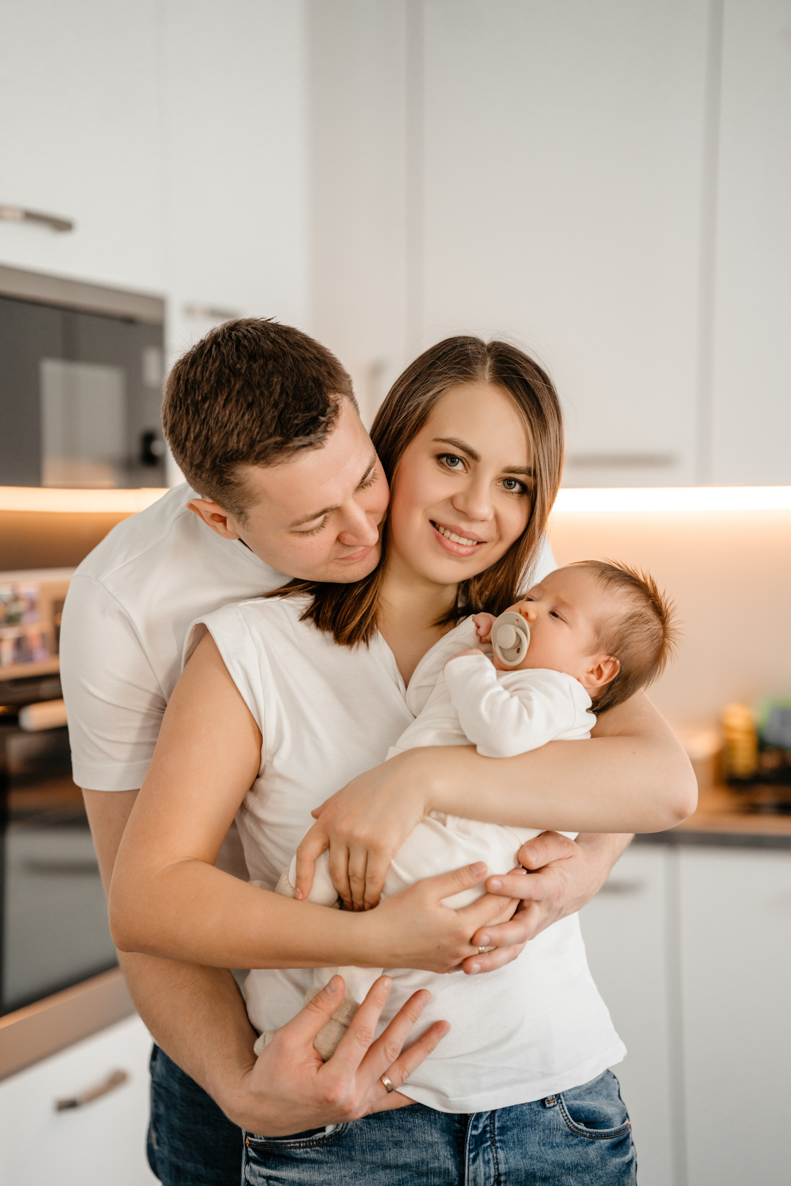 Familienfotografie Hanau, Neugeborenenfotografie Hanau, Hanau Familienfotograf, Babyfotografie Hanau, Schwangerschaftsfotografie Hanau, Kinderfotografie Hanau, Fotostudio für Familien und Neugeborene in Hanau, Hanau Familienfotografin, Neugeborenenfotografin Hanau, Familienfotoshootings Hanau, Hanau Babyfotografin, Hanau Schwangerschaftsfotografin, Hanau Kinderfotograf, Natürliche Familienfotos Hanau, Kreative Neugeborenenfotos Hanau, Hanau Familienfotostudio, Familienfotografie im Freien Hanau, Authentische Familienbilder Hanau, Neugeborenenfotografie zu Hause Hanau, Hanau professionelle Familienfotos