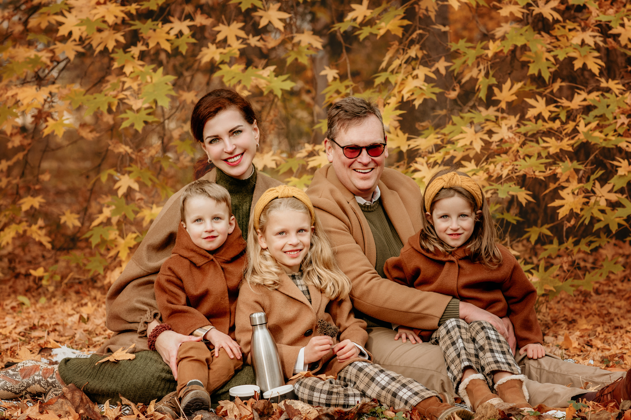 Familienfotos in Herbst. Fotografin in Hanau|Frankfurt|Mainz|Iryna Korenkova