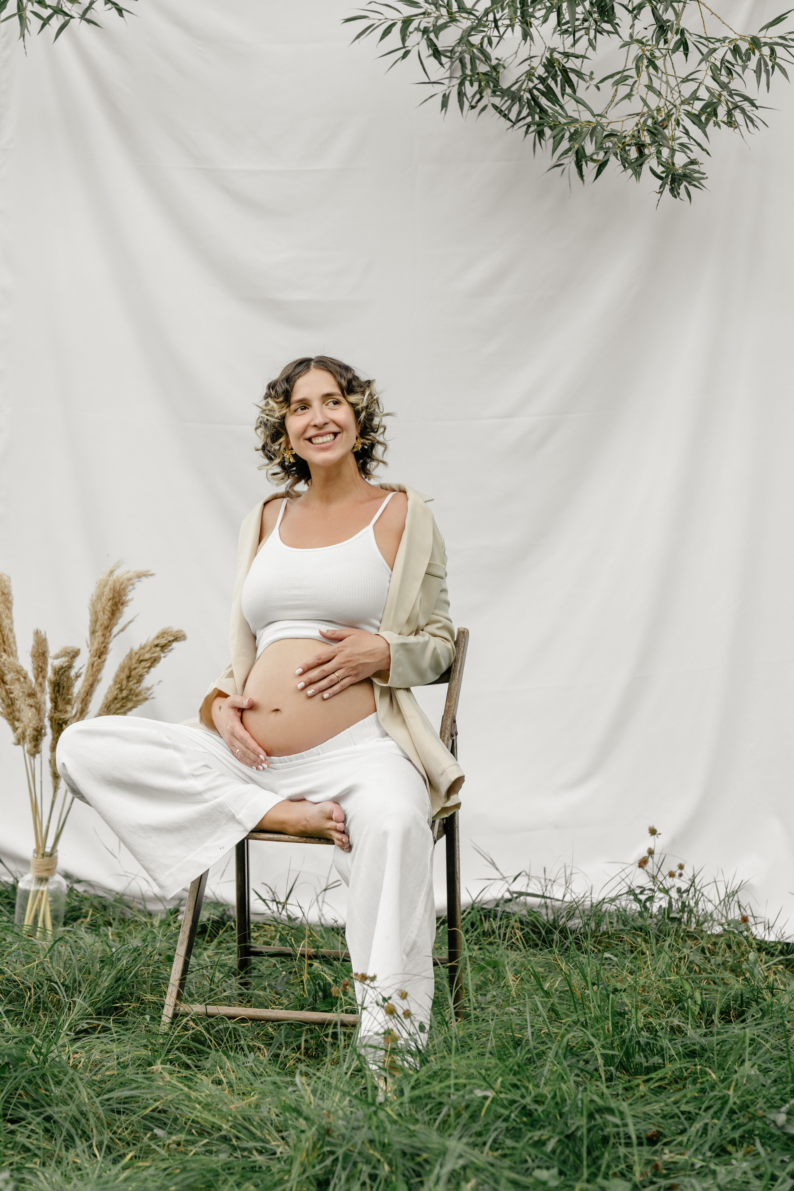 Babybauch Fotos Frankfurt, Schwangeschaftsshooting Hanau, Babybauch Fotoshooting Hanau, Maternity Fotoshooting Frankfurt, Newborn und Familienfotos Hanau, Familienfotograf Frankfurt, Babybauch Shooting Hanau