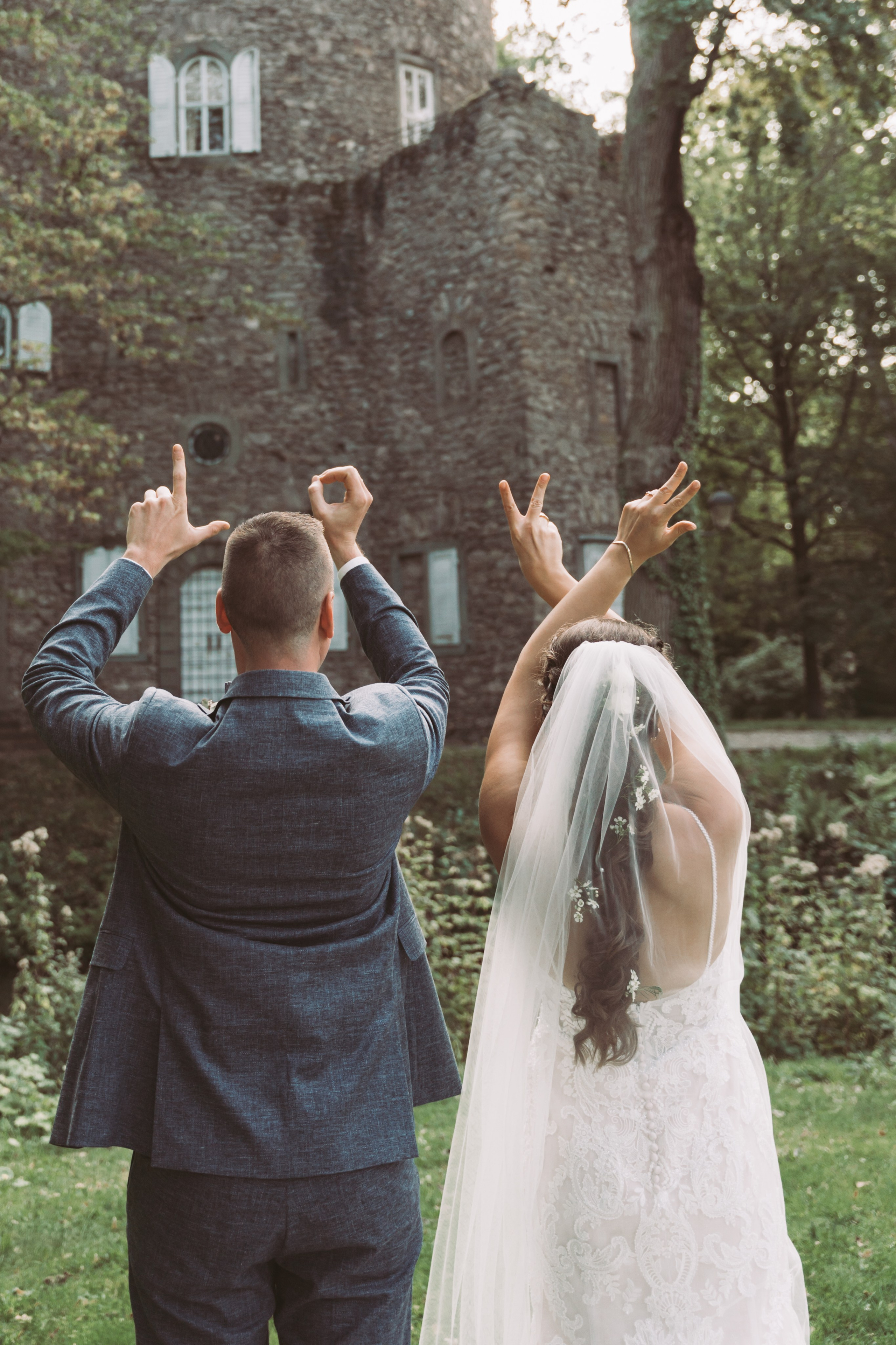 Karina&Robert|Brautpaarshooting in Wilhelmsbad Hanau. Fotografin in Hanau|Frankfurt|Mainz|Iryna Korenkova