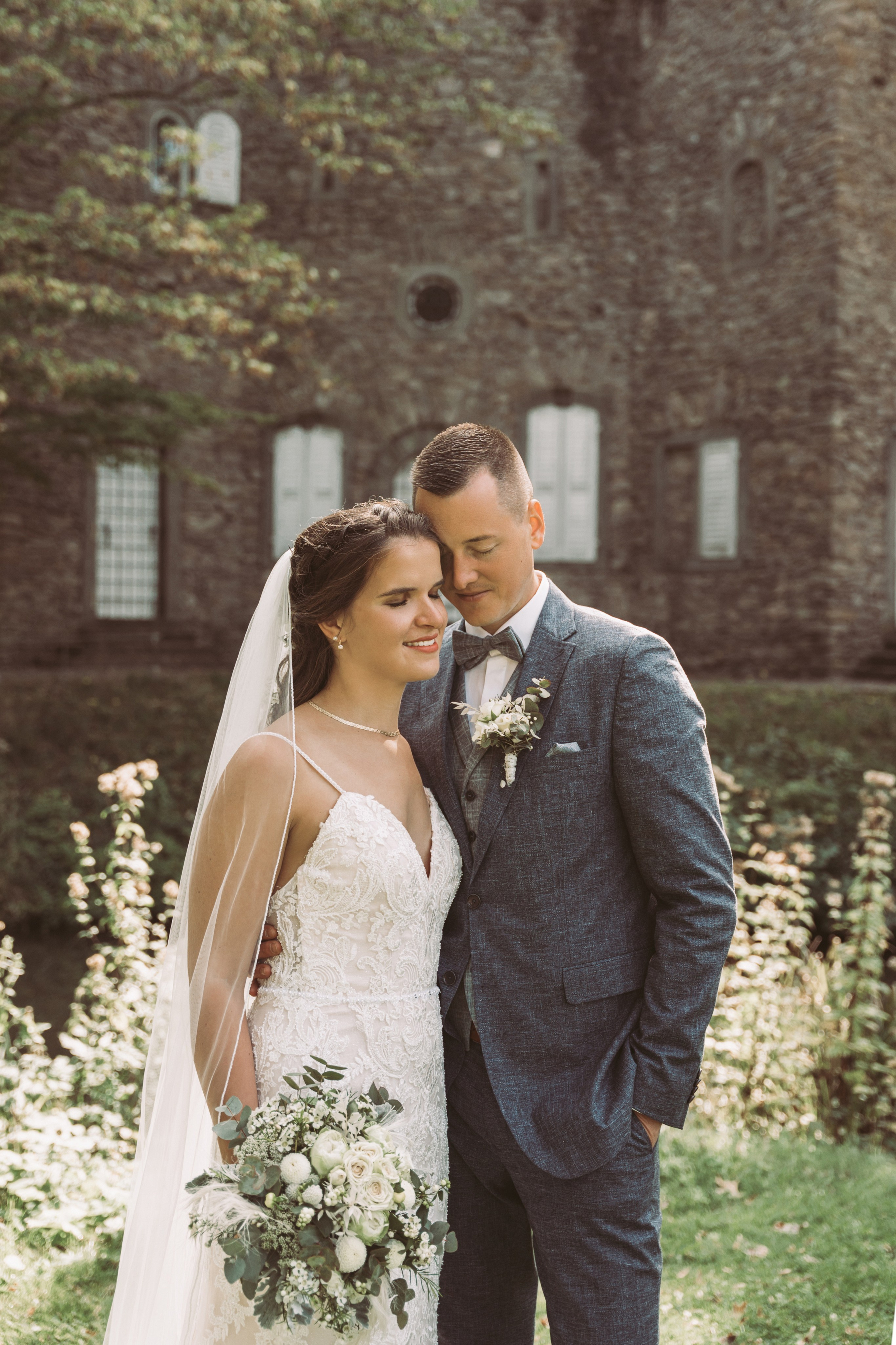 Karina&Robert|Brautpaarshooting in Wilhelmsbad Hanau. Fotografin in Hanau|Frankfurt|Mainz|Iryna Korenkova