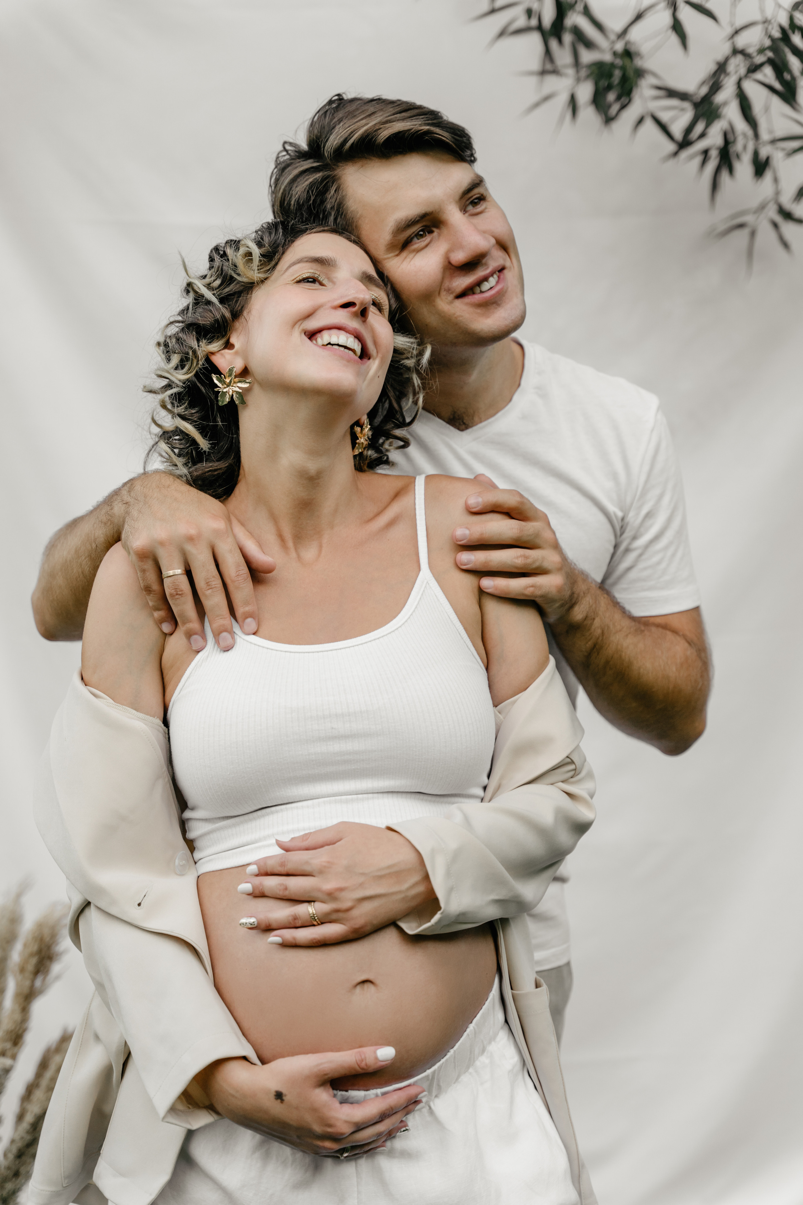 Babybauch Fotos Frankfurt, Schwangeschaftsshooting Hanau, Babybauch Fotoshooting Hanau, Maternity Fotoshooting Frankfurt, Newborn und Familienfotos Hanau, Familienfotograf Frankfurt, Babybauch Shooting Hanau