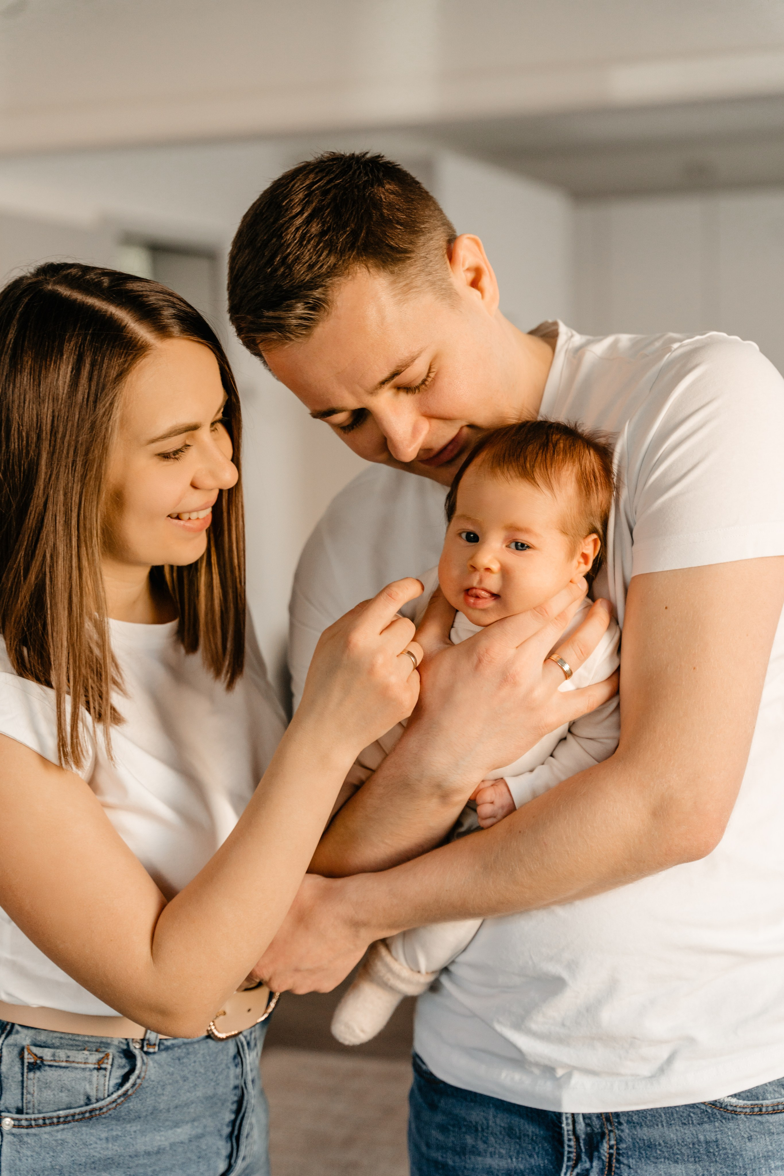 Familienfotografie Hanau, Neugeborenenfotografie Hanau, Hanau Familienfotograf, Babyfotografie Hanau, Schwangerschaftsfotografie Hanau, Kinderfotografie Hanau, Fotostudio für Familien und Neugeborene in Hanau, Hanau Familienfotografin, Neugeborenenfotografin Hanau, Familienfotoshootings Hanau, Hanau Babyfotografin, Hanau Schwangerschaftsfotografin, Hanau Kinderfotograf, Natürliche Familienfotos Hanau, Kreative Neugeborenenfotos Hanau, Hanau Familienfotostudio, Familienfotografie im Freien Hanau, Authentische Familienbilder Hanau, Neugeborenenfotografie zu Hause Hanau, Hanau professionelle Familienfotos