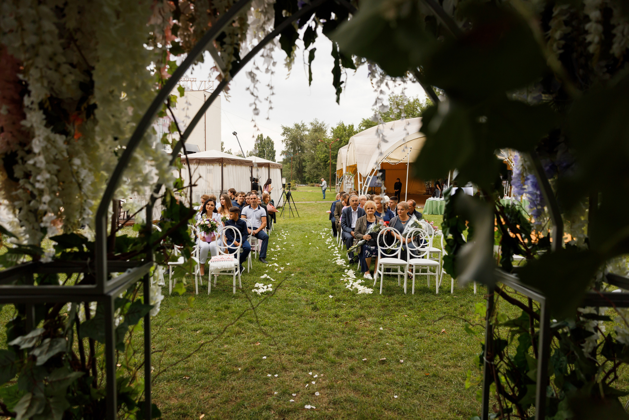 Свадьба FEFE LOVE — Свадебный фотограф Запорожье Photoduet Sunday. Свадебный фотограф в Запорожье Photoduet Sunday