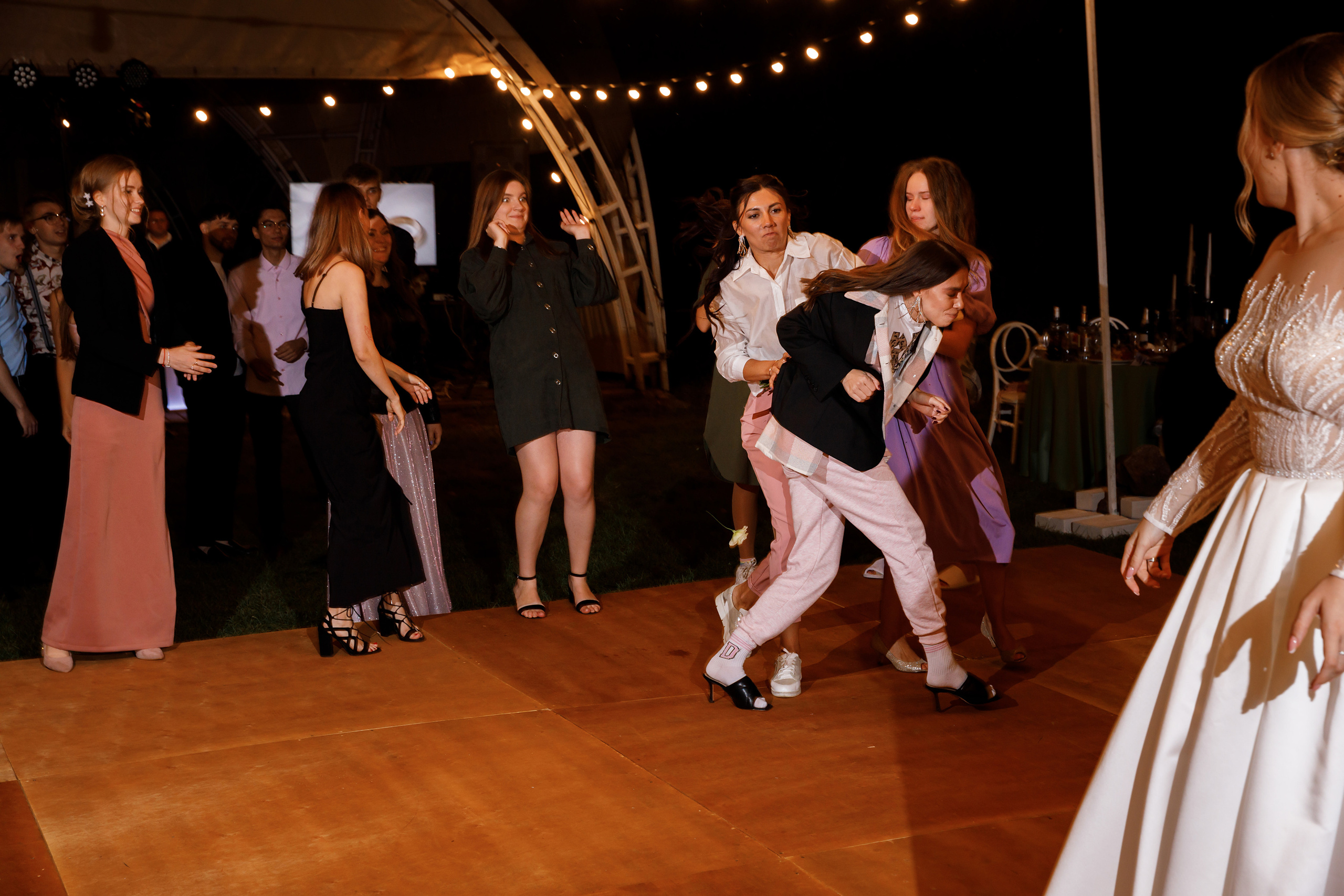 Свадьба FEFE LOVE — Свадебный фотограф Запорожье Photoduet Sunday. Свадебный фотограф в Запорожье Photoduet Sunday