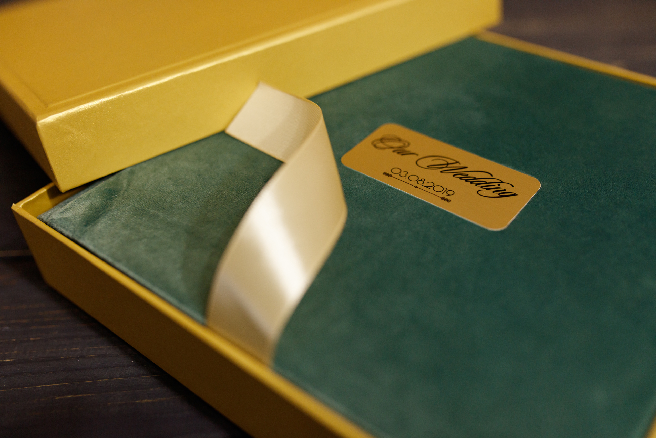 Свадебная книга - Свадебный фотограф Запорожье Photoduet Sunday. Свадебный фотограф в Запорожье Photoduet Sunday