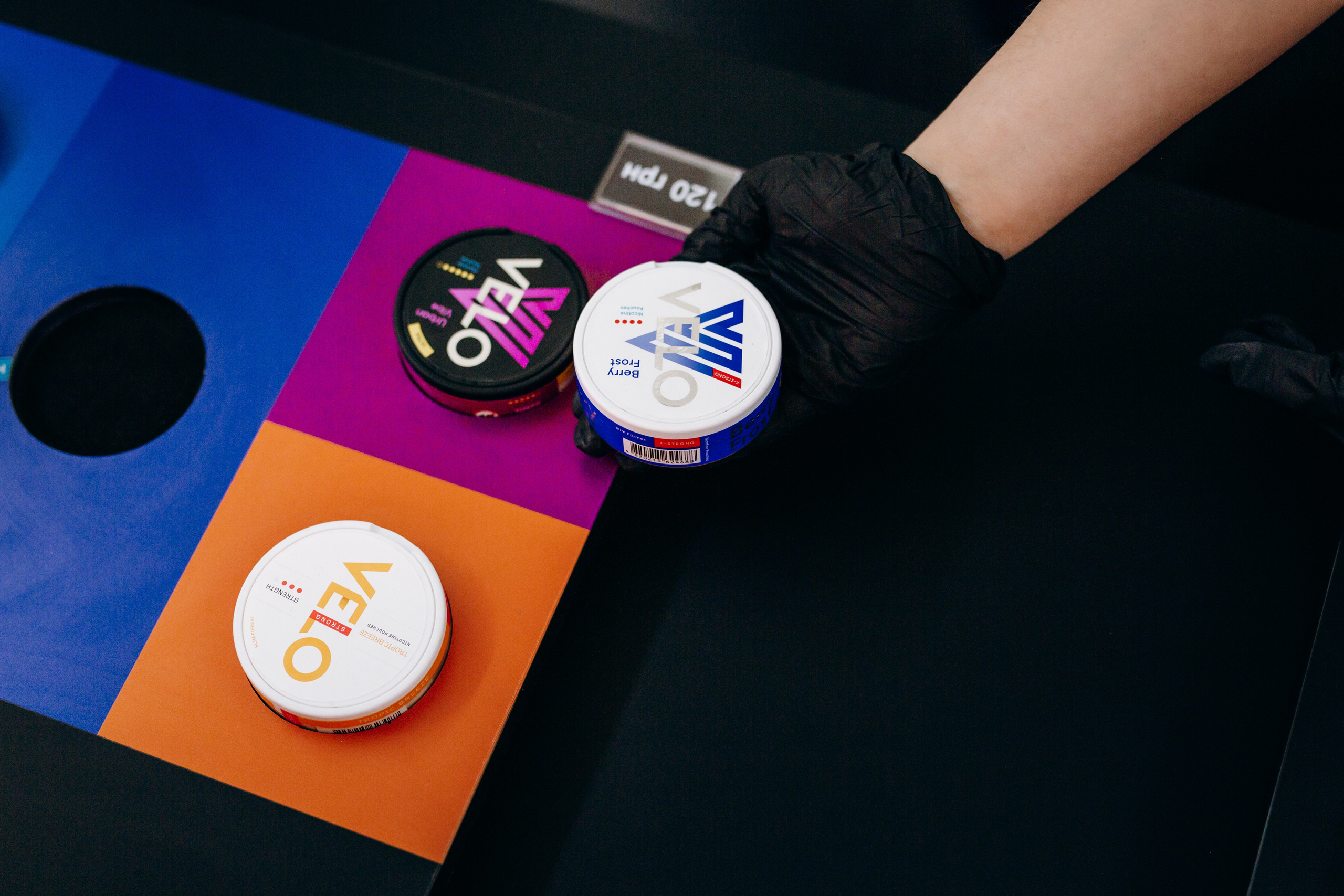 Рекламна фотозйомка для бренду glo™. Фотограф Тетяна Бродзяк