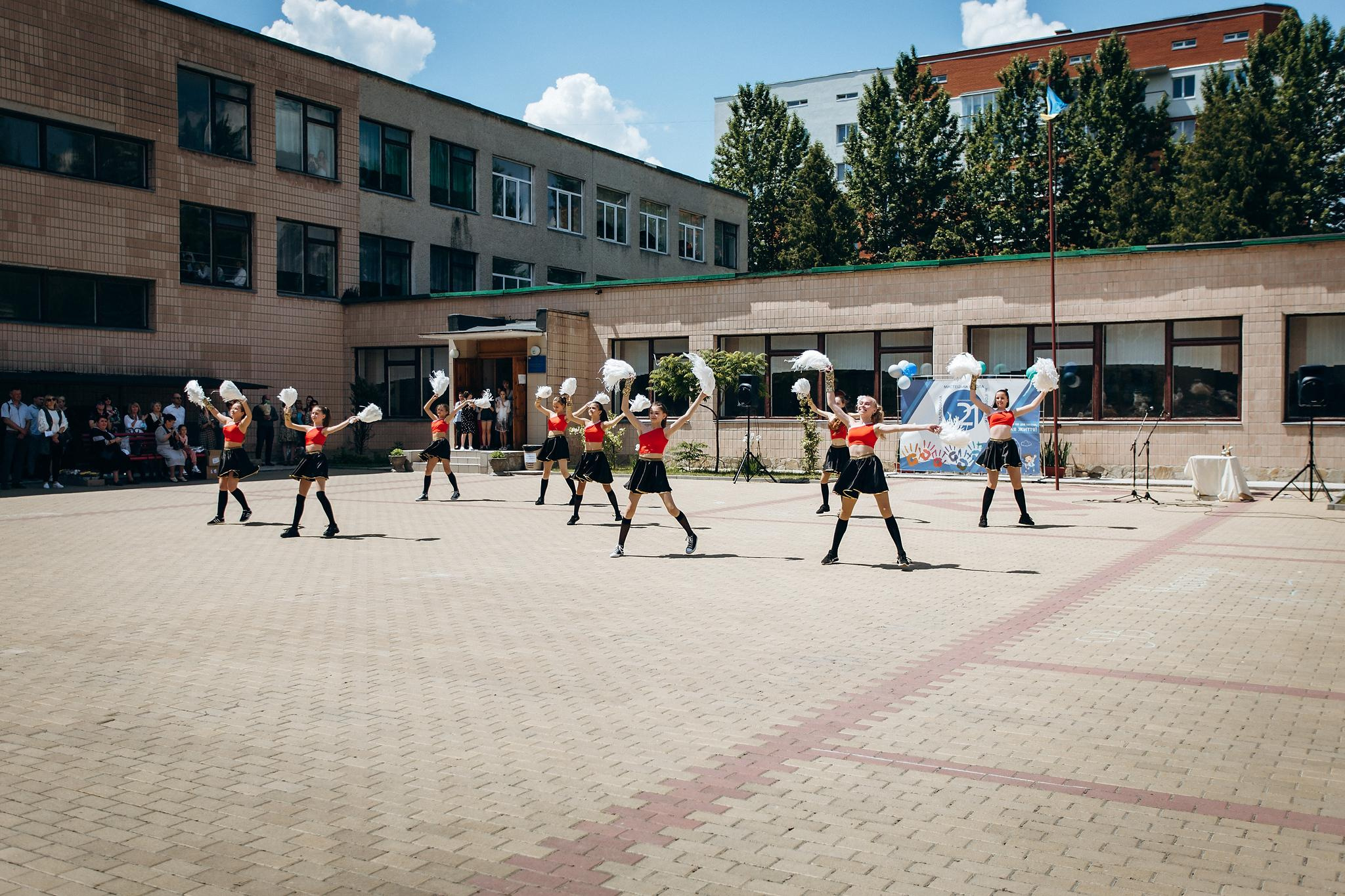 Останній дзвоник, Тернопільський ліцей №21. Фотограф Тетяна Бродзяк