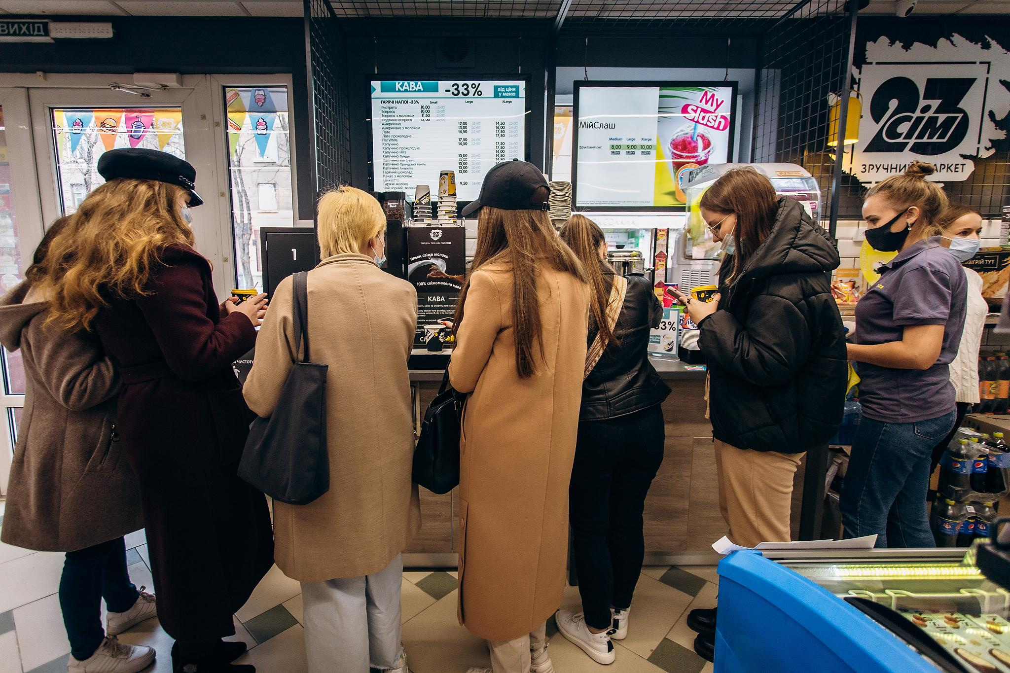 Відкриття маркету Сім23. Фотограф Тетяна Бродзяк