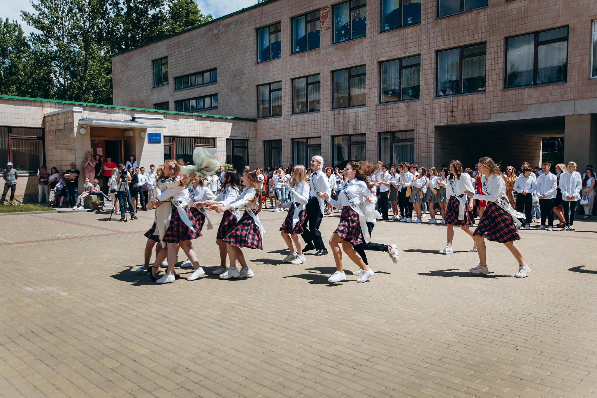 Останній дзвоник, Тернопільський ліцей №21. Фотограф Тетяна Бродзяк