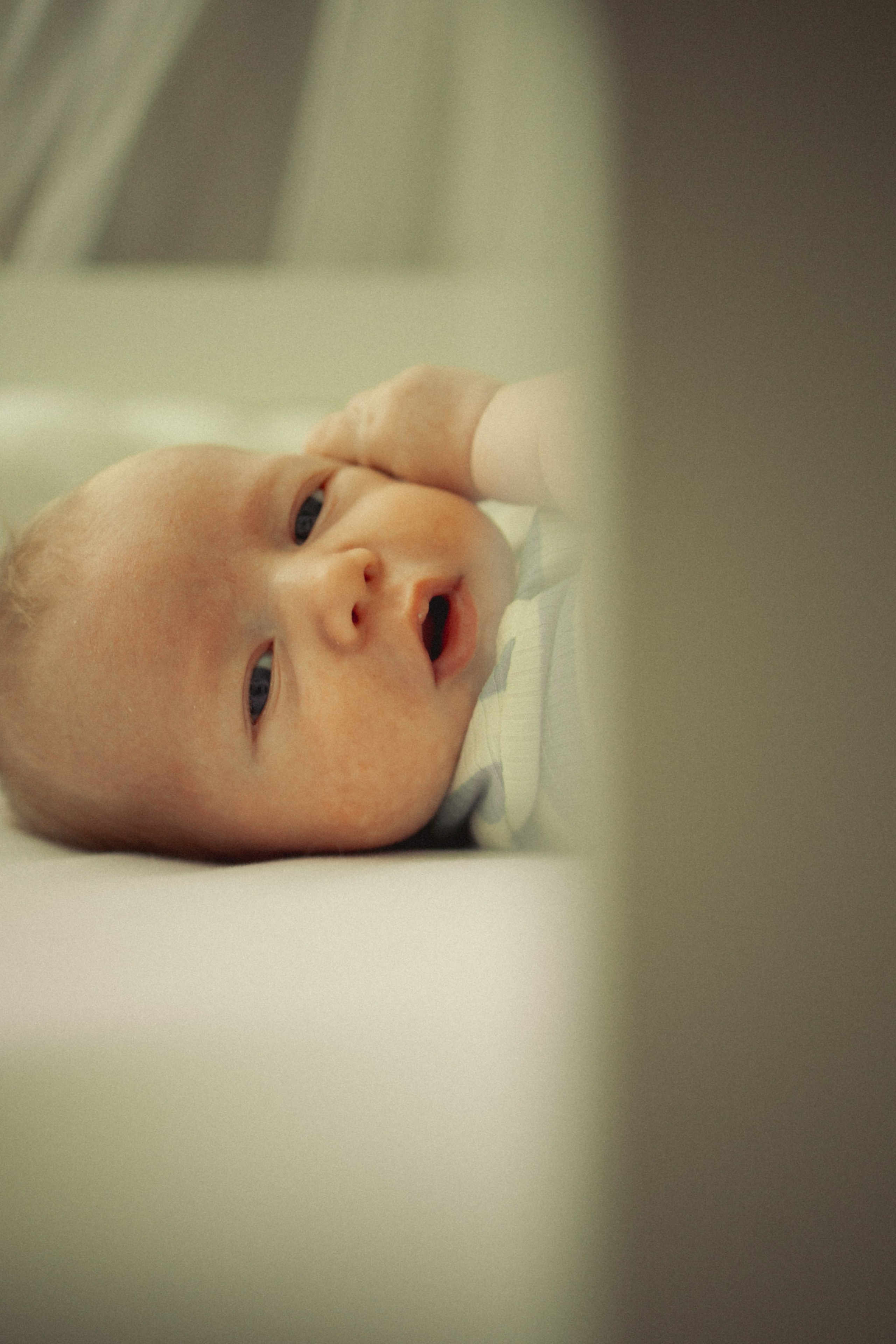 Newborn. Lifestyle photographer Vancouver Island