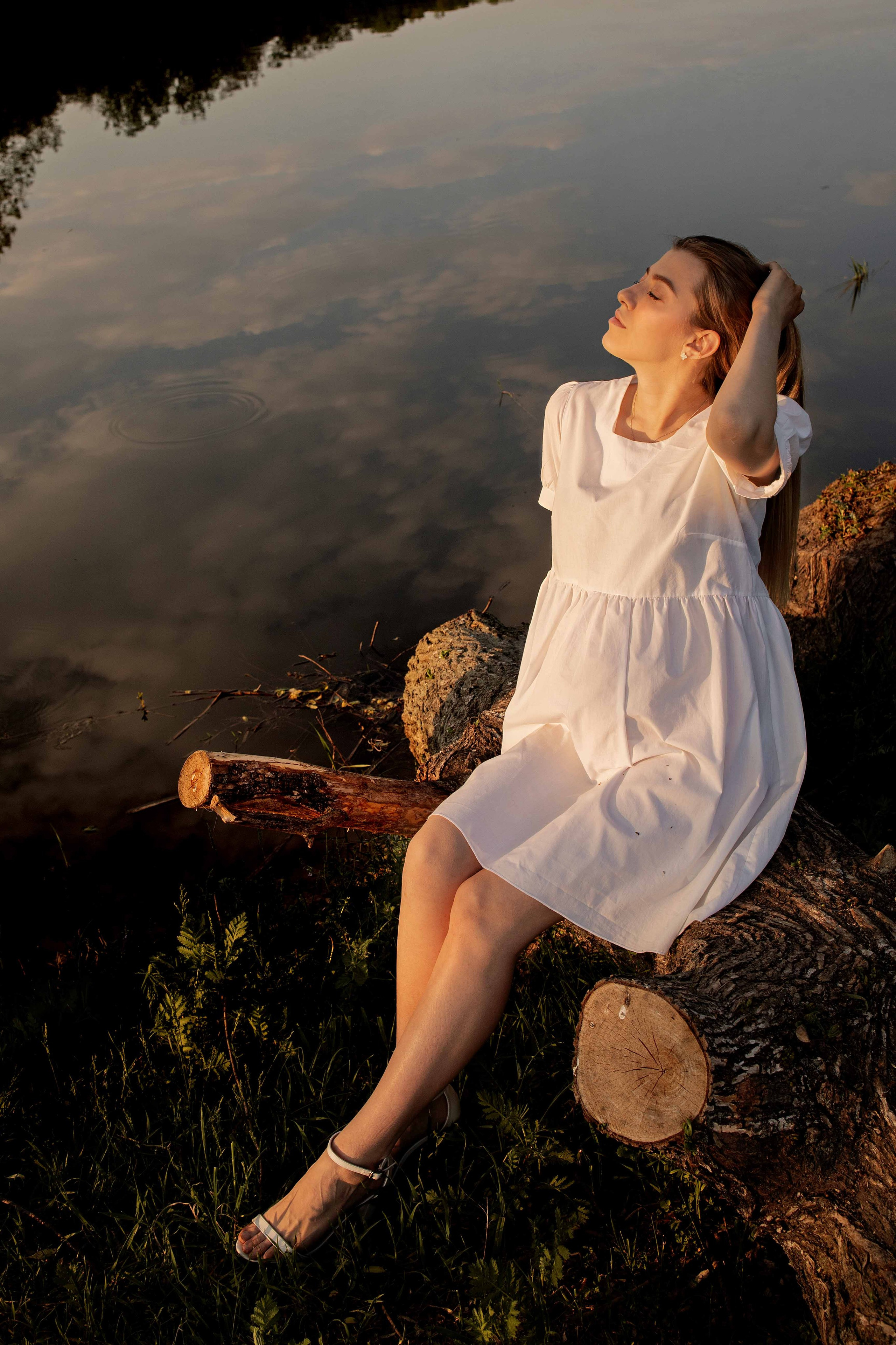 Pregnant. Lifestyle photographer Vancouver Island
