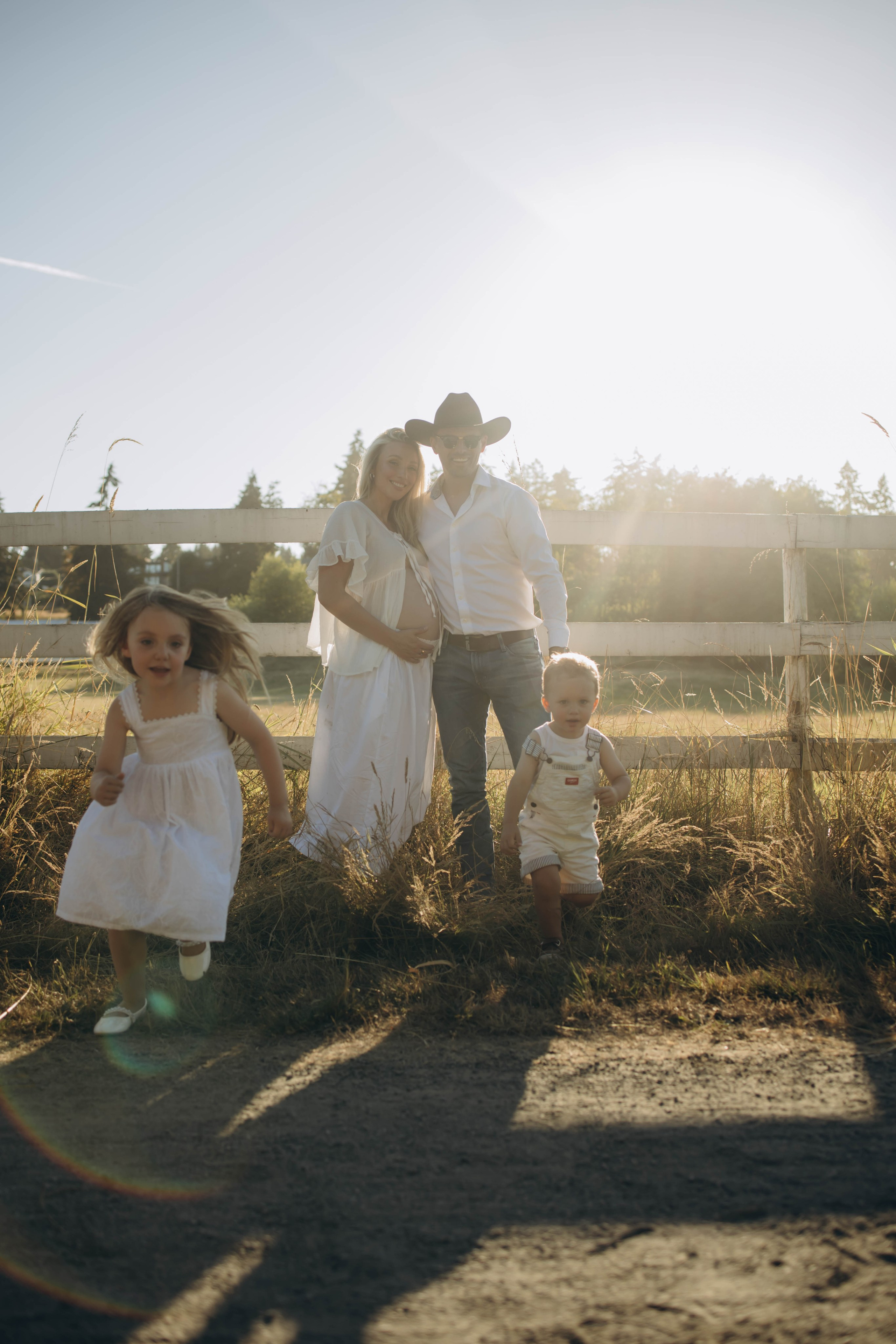 Family. Lifestyle photographer Vancouver Island