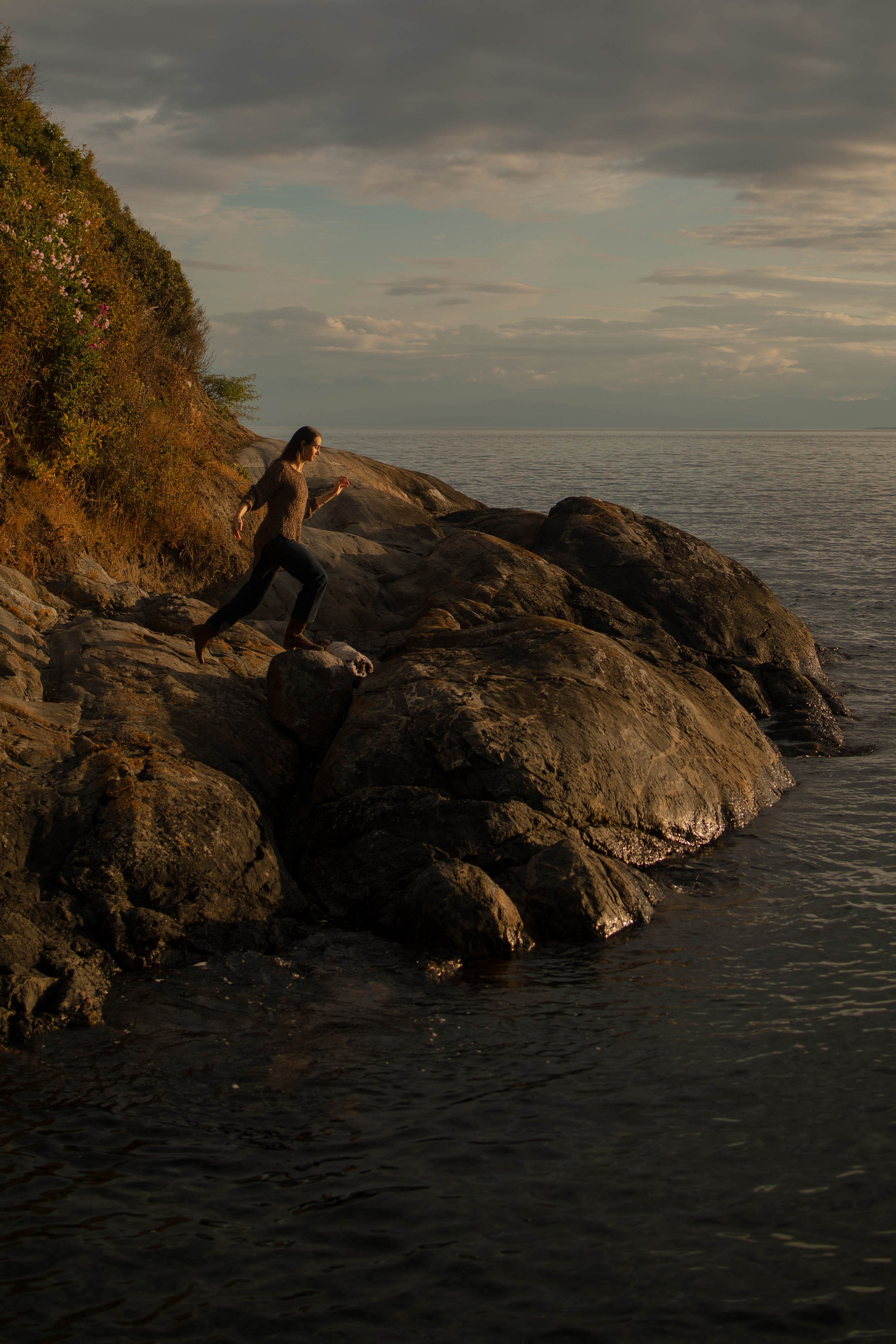W.Portrait. Lifestyle photographer Vancouver Island