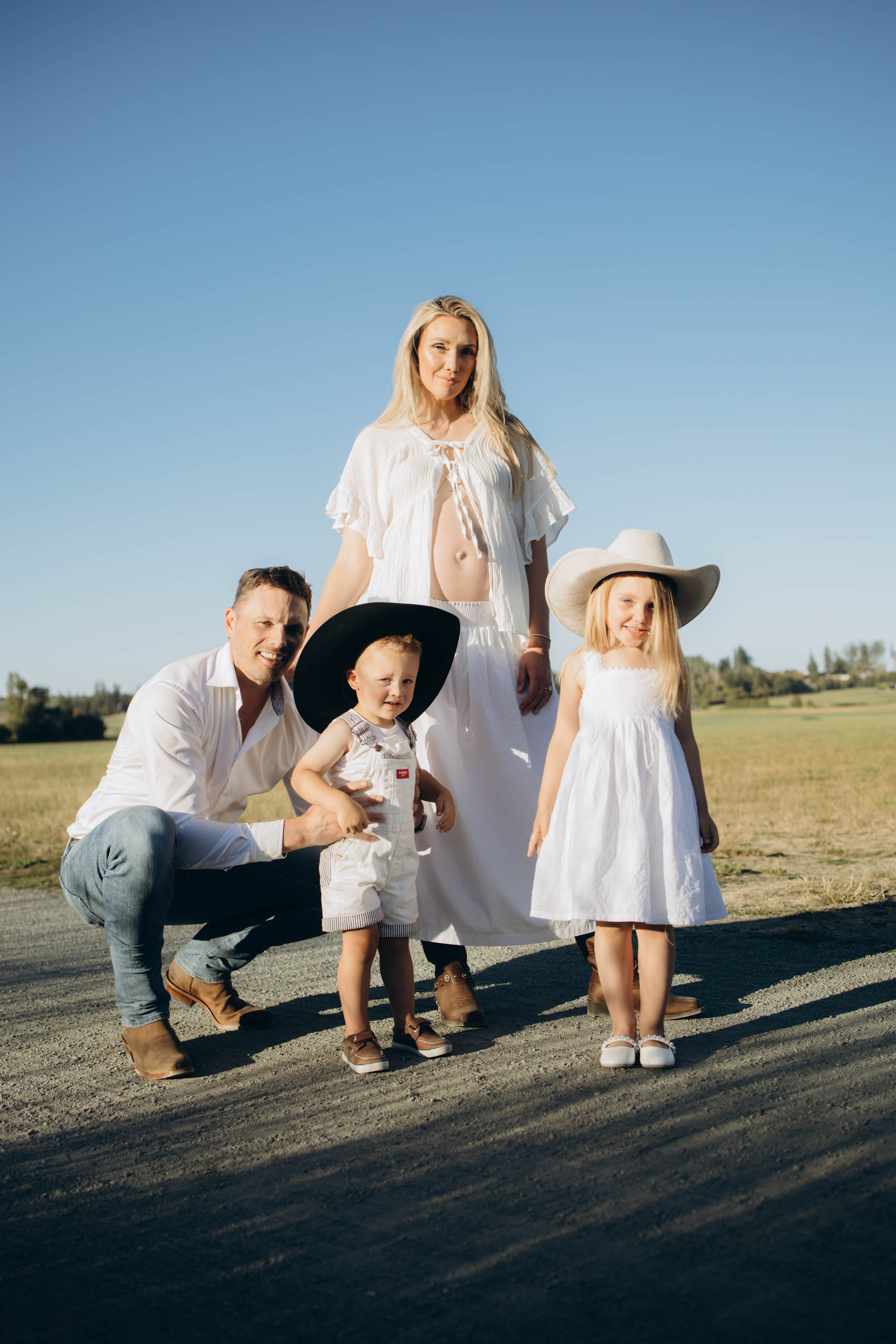 Family. Lifestyle photographer Vancouver Island