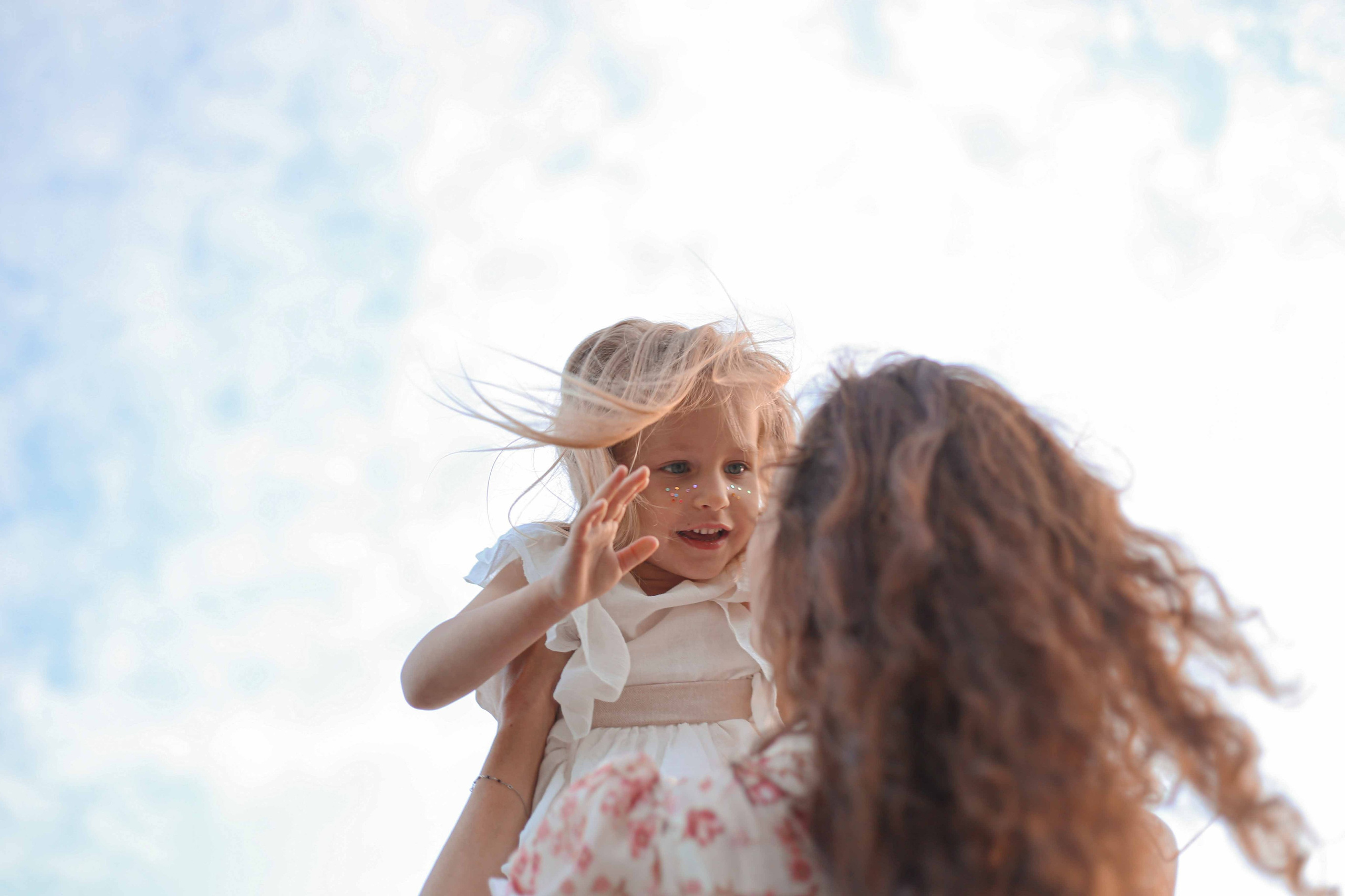 Mom & daughter. Lifestyle photographer Vancouver Island