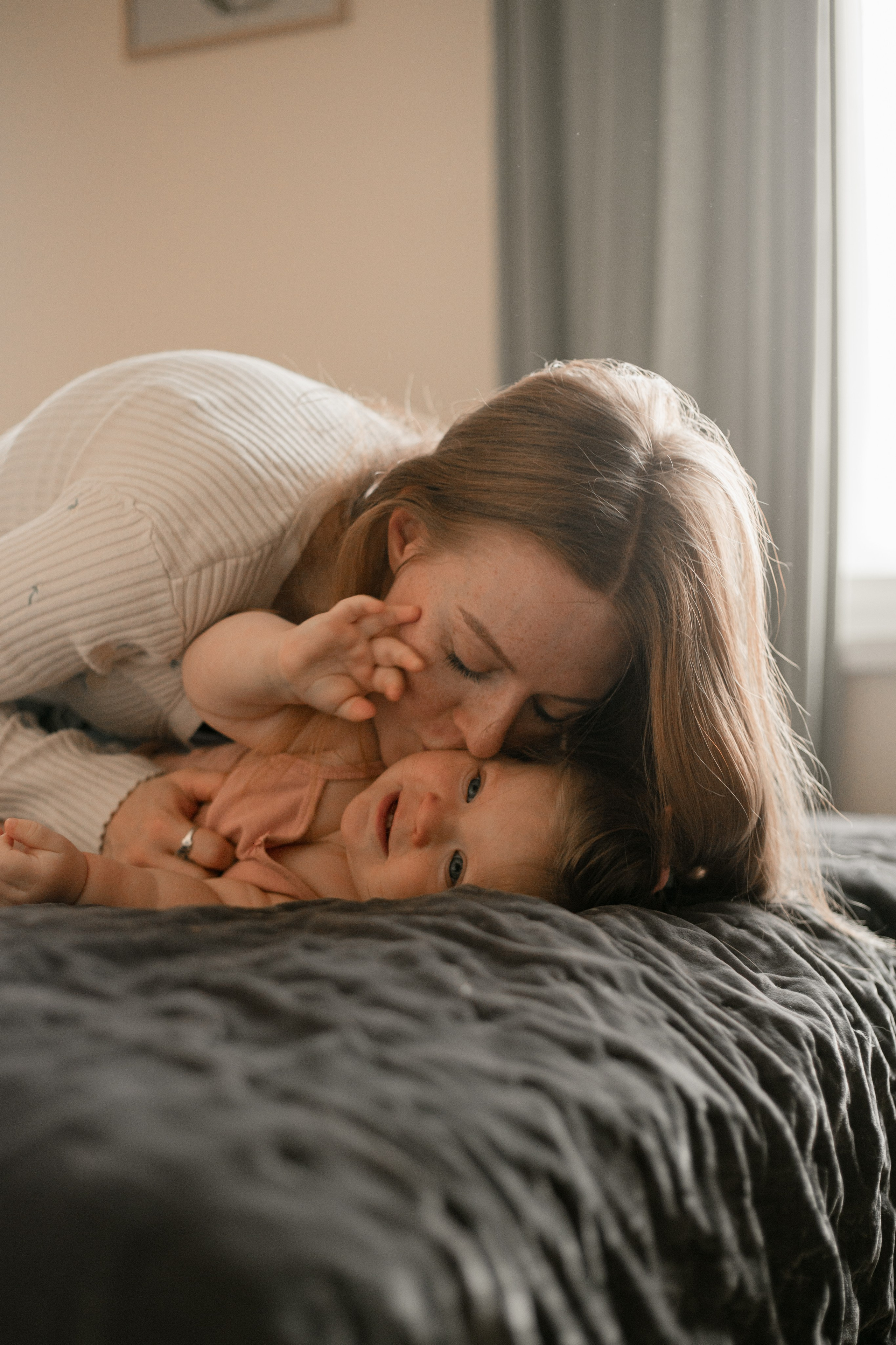 Family. Lifestyle photographer Vancouver Island