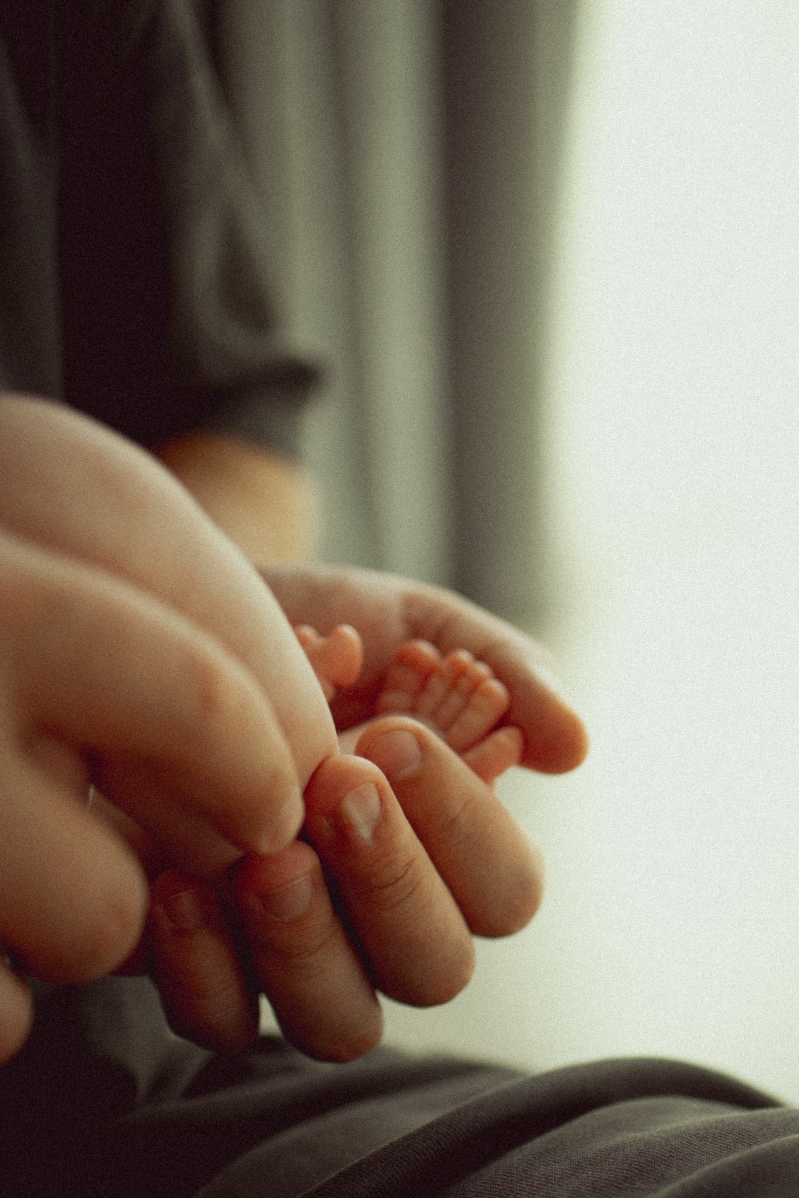Newborn. Lifestyle photographer Vancouver Island