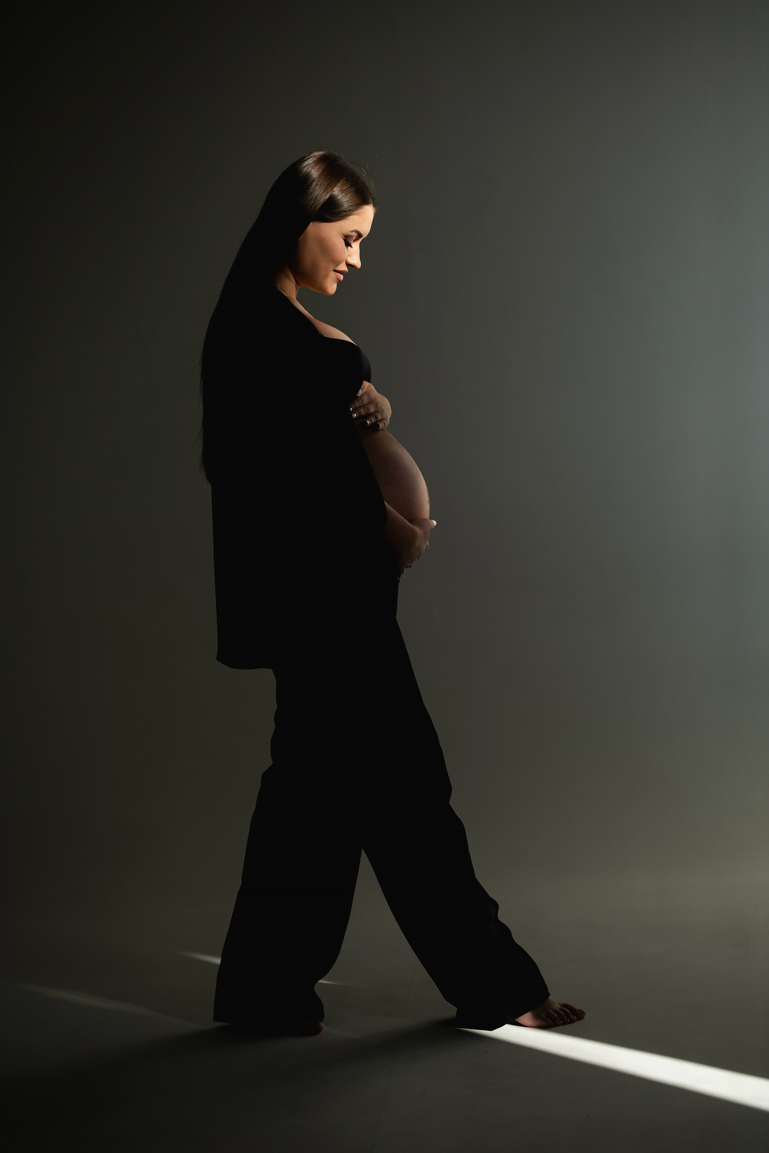 Pregnant. Lifestyle photographer Vancouver Island