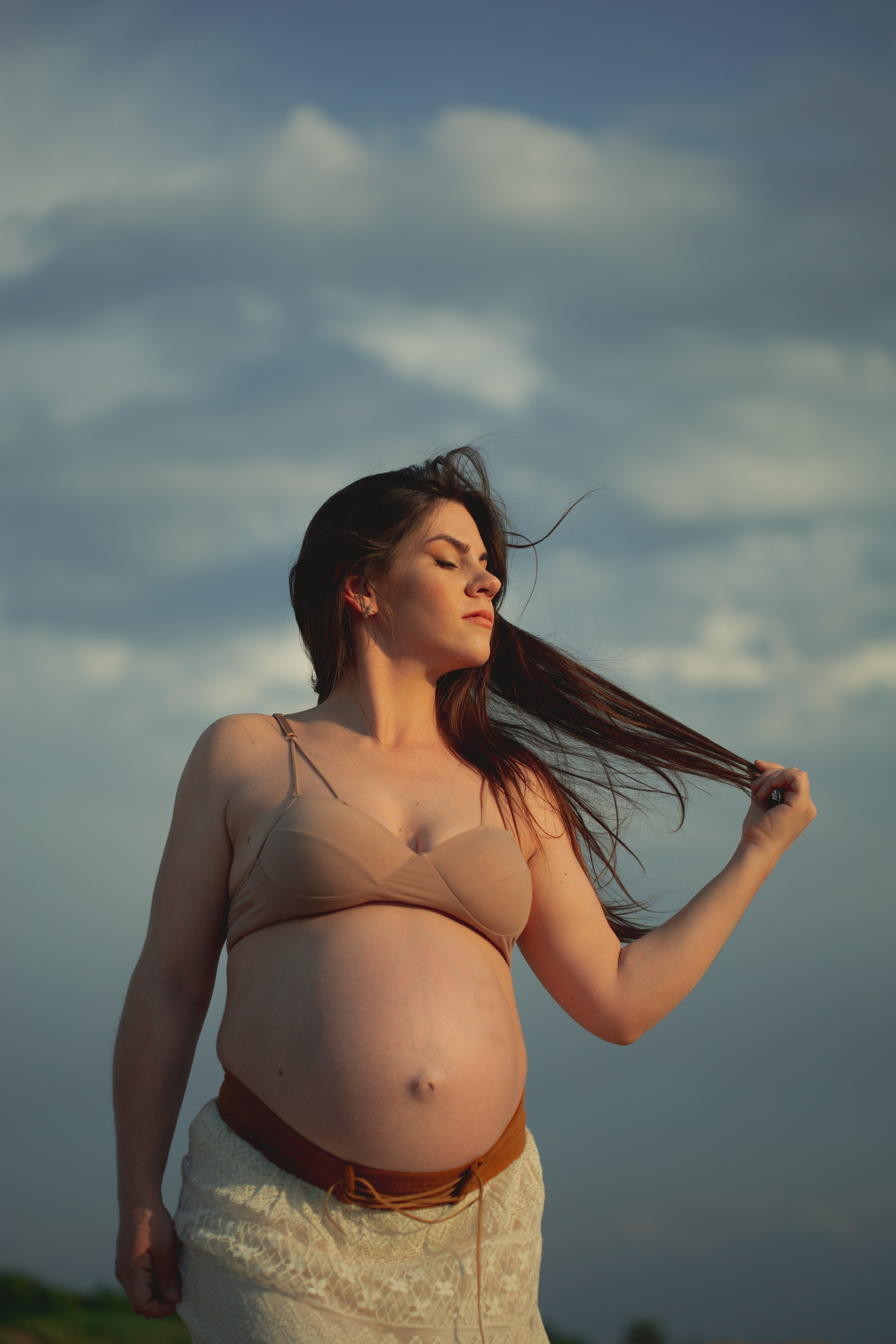 Pregnant. Lifestyle photographer Vancouver Island