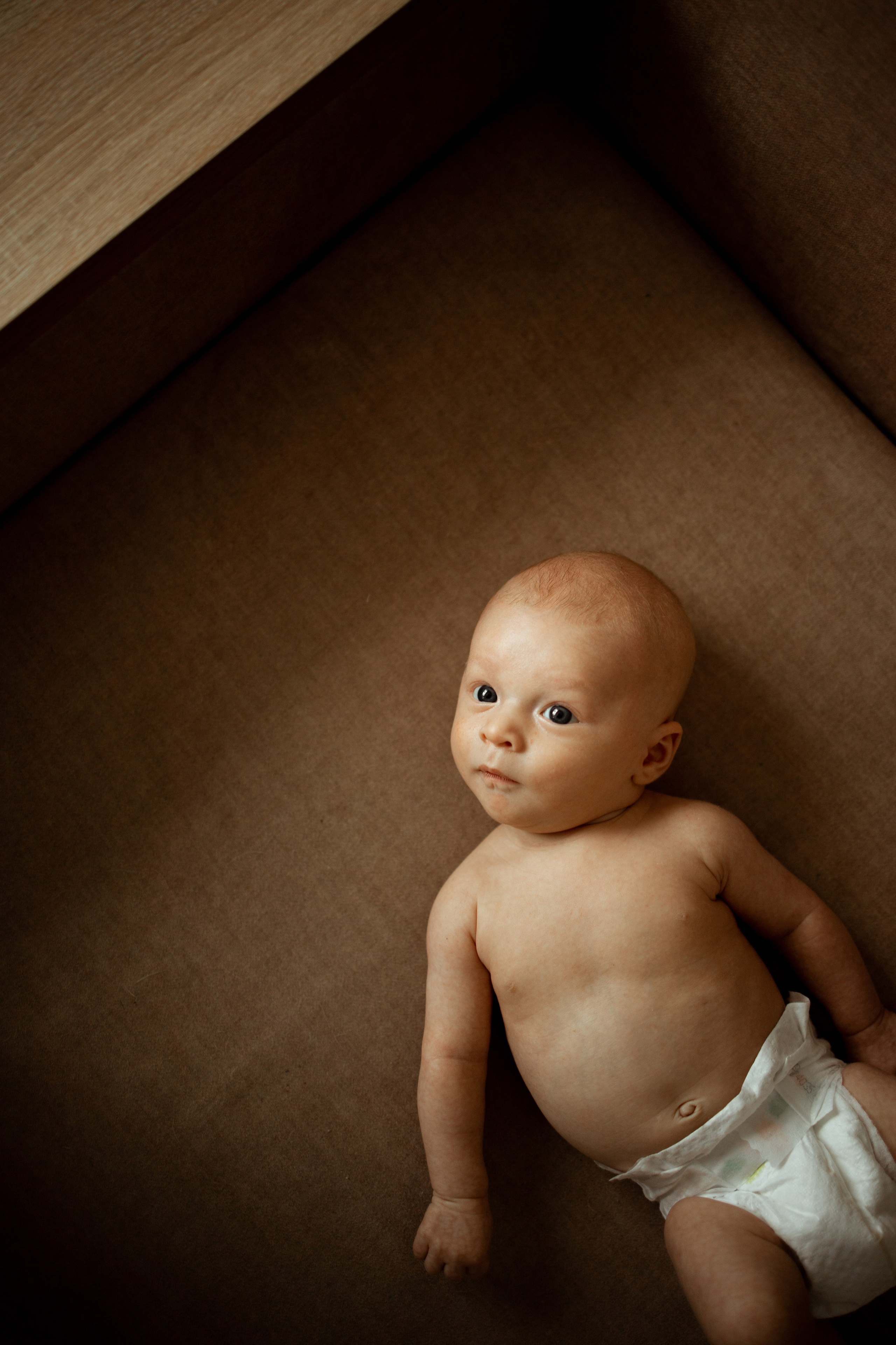 Newborn. Lifestyle photographer Vancouver Island