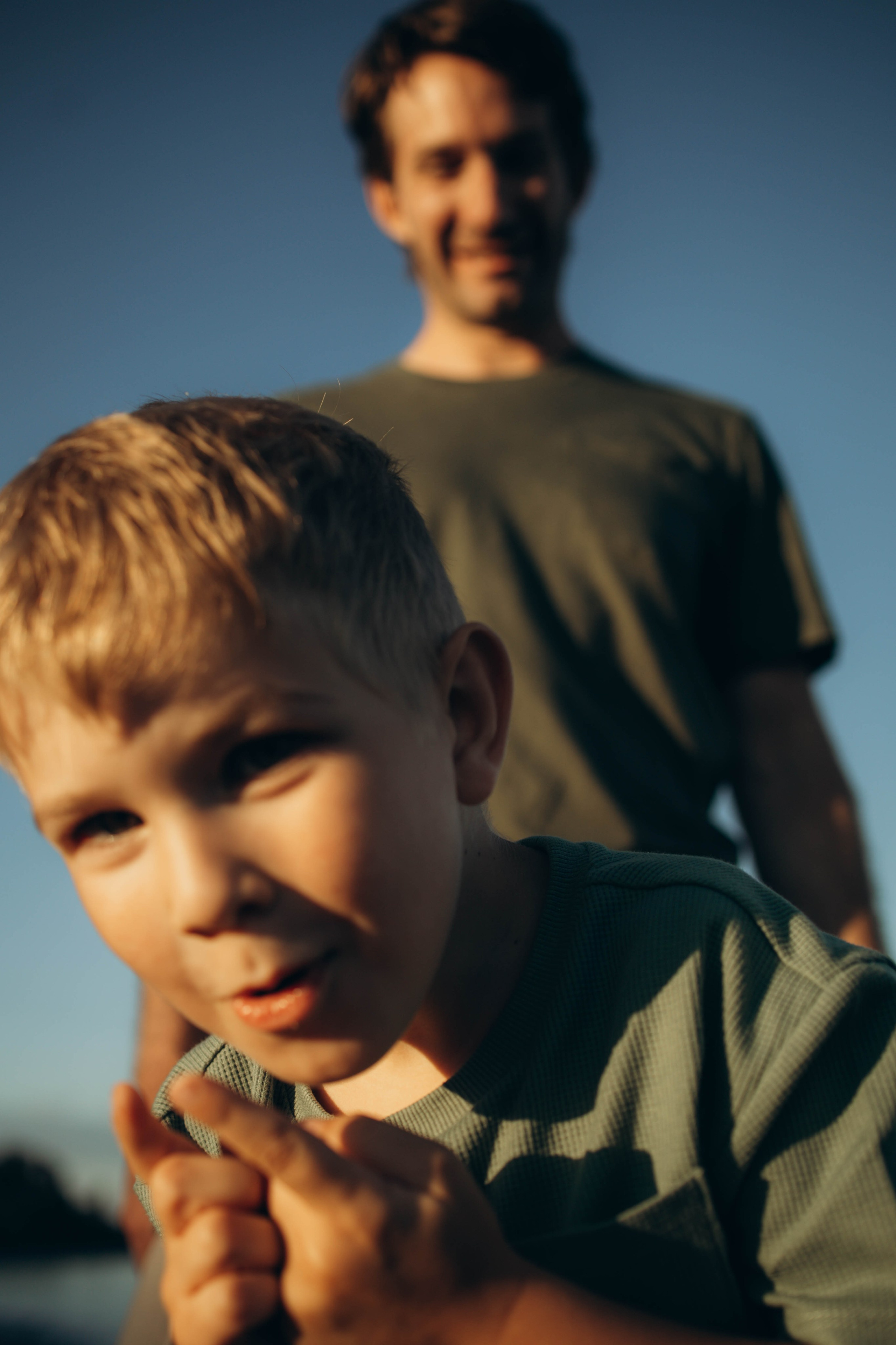 Family. Lifestyle photographer Vancouver Island