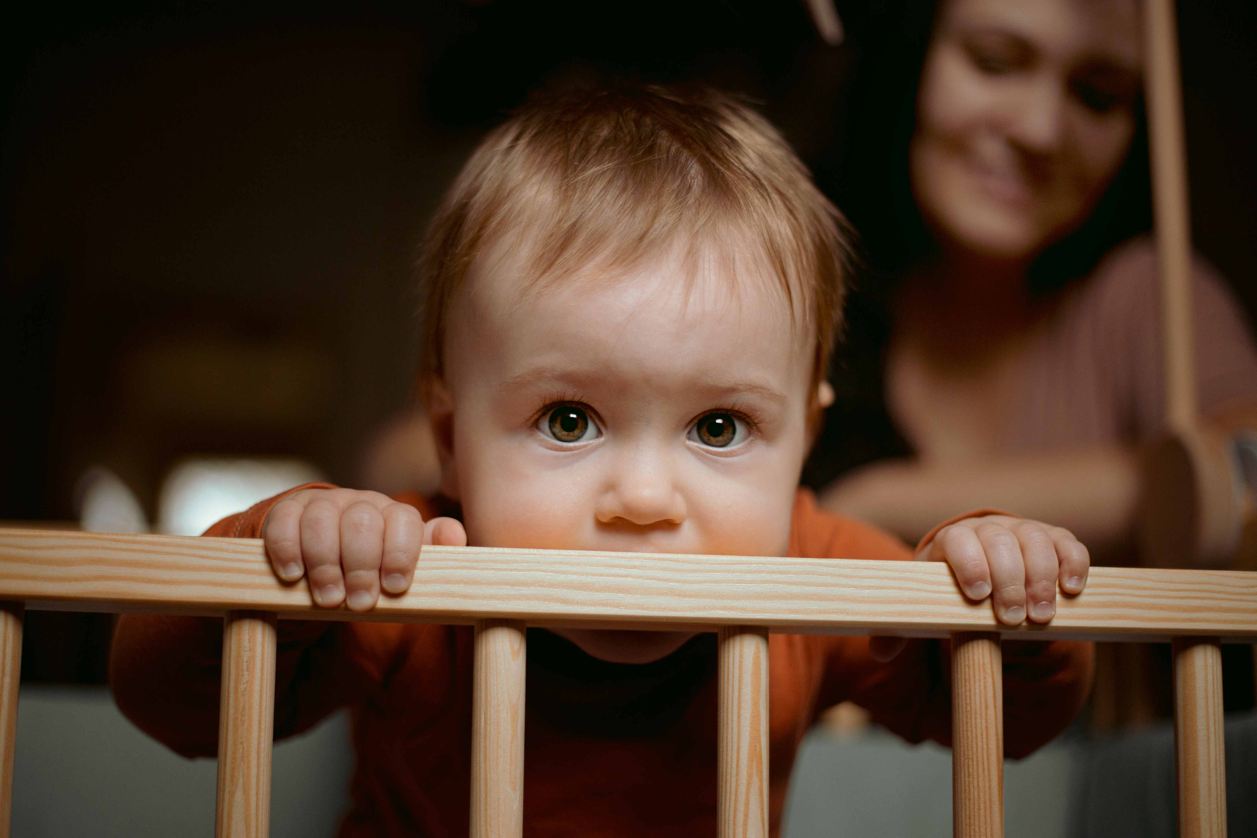 Mom + baby. Lifestyle photographer Vancouver Island