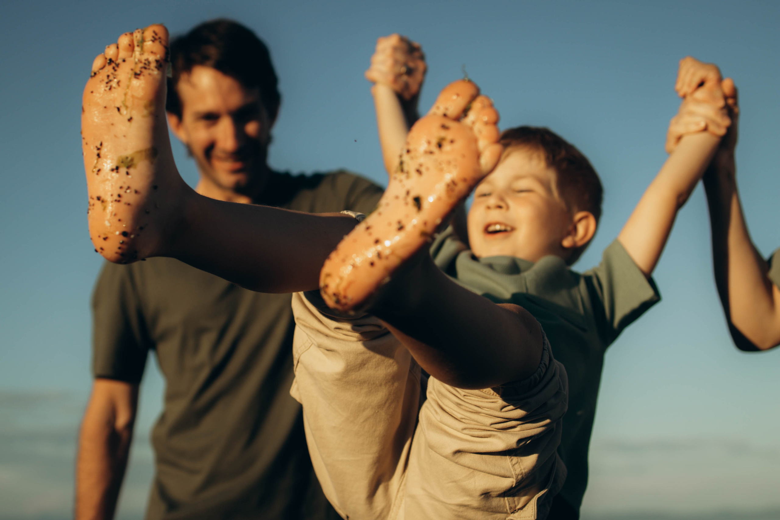 Family. Lifestyle photographer Vancouver Island