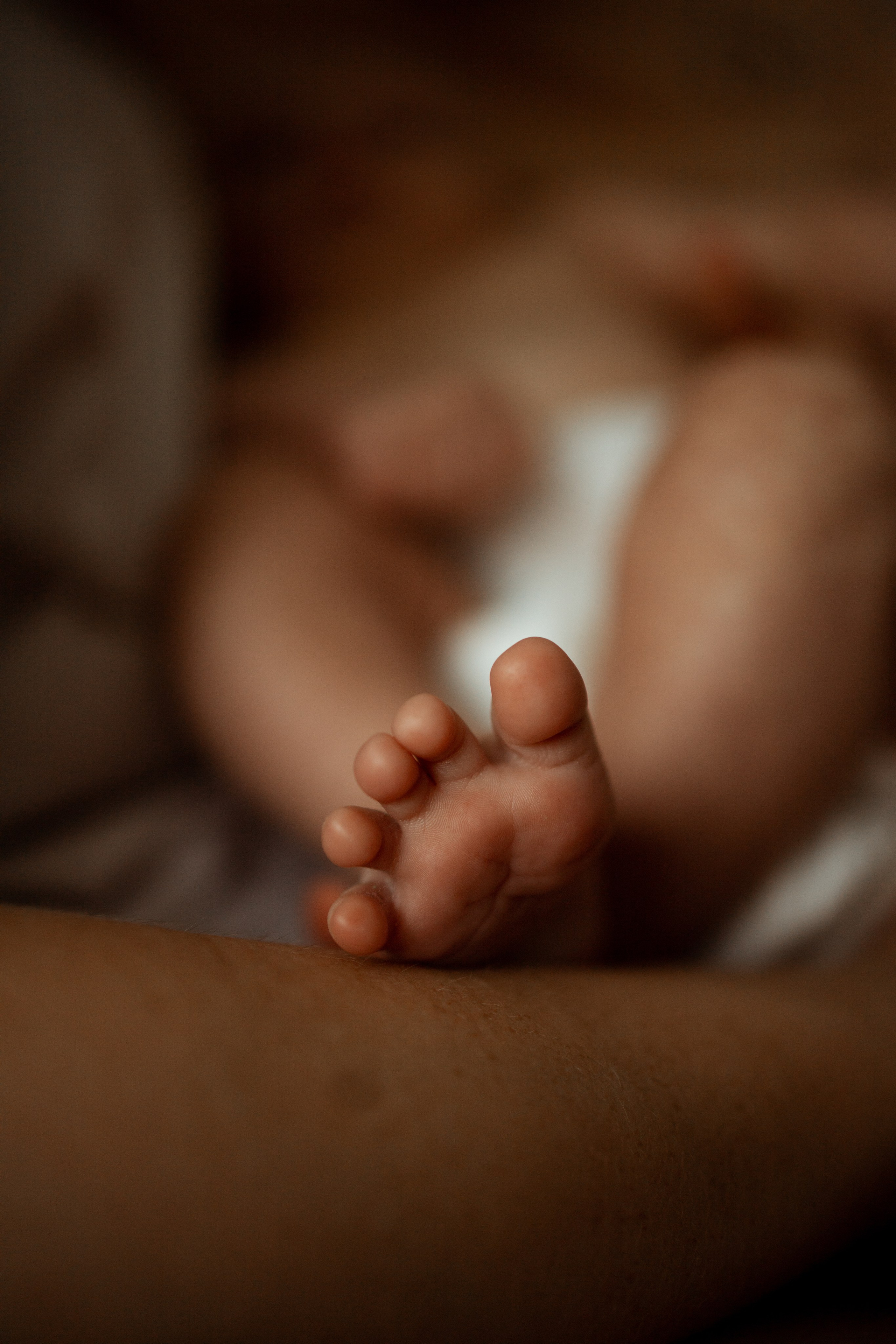 Newborn. Lifestyle photographer Vancouver Island