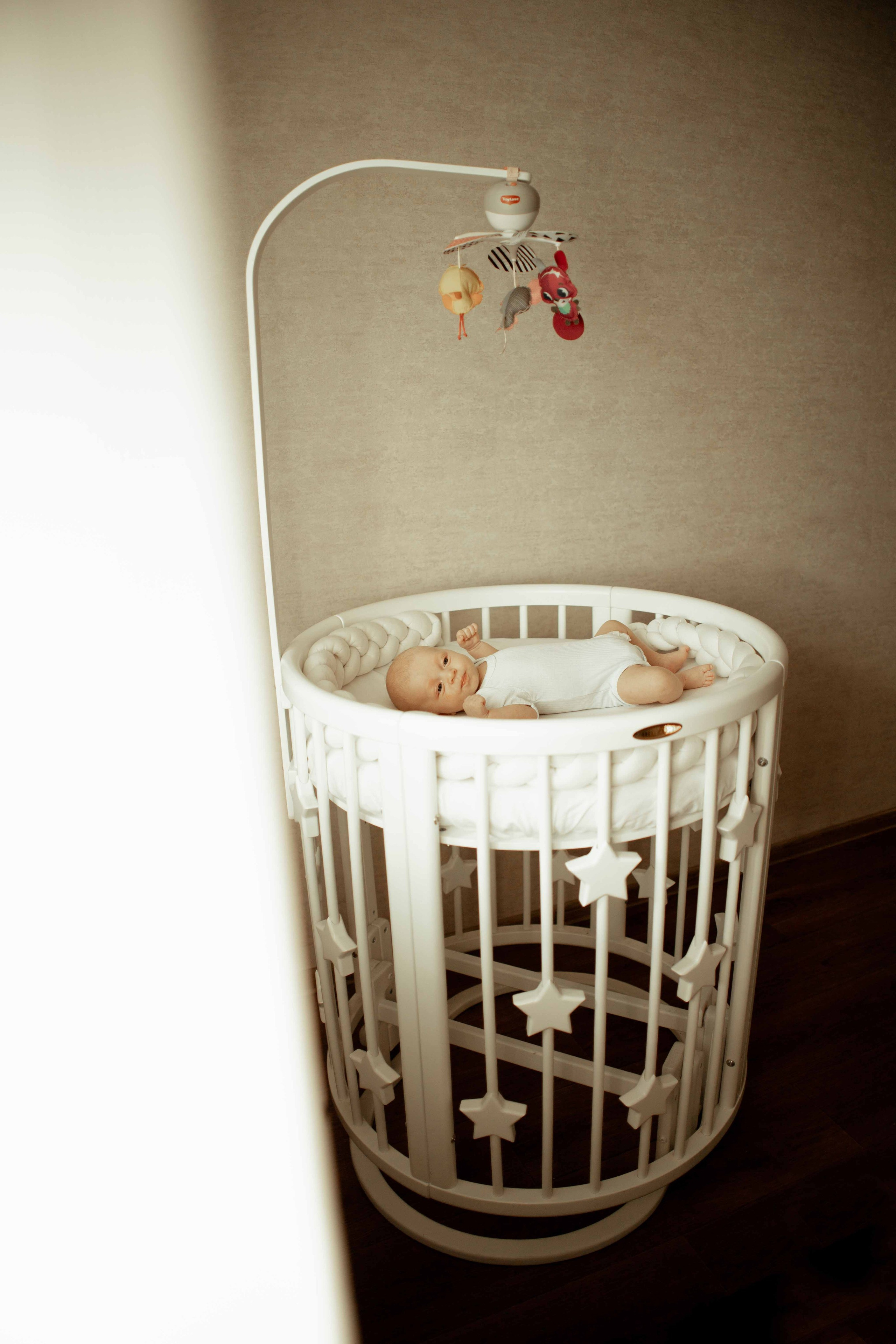 Newborn. Lifestyle photographer Vancouver Island