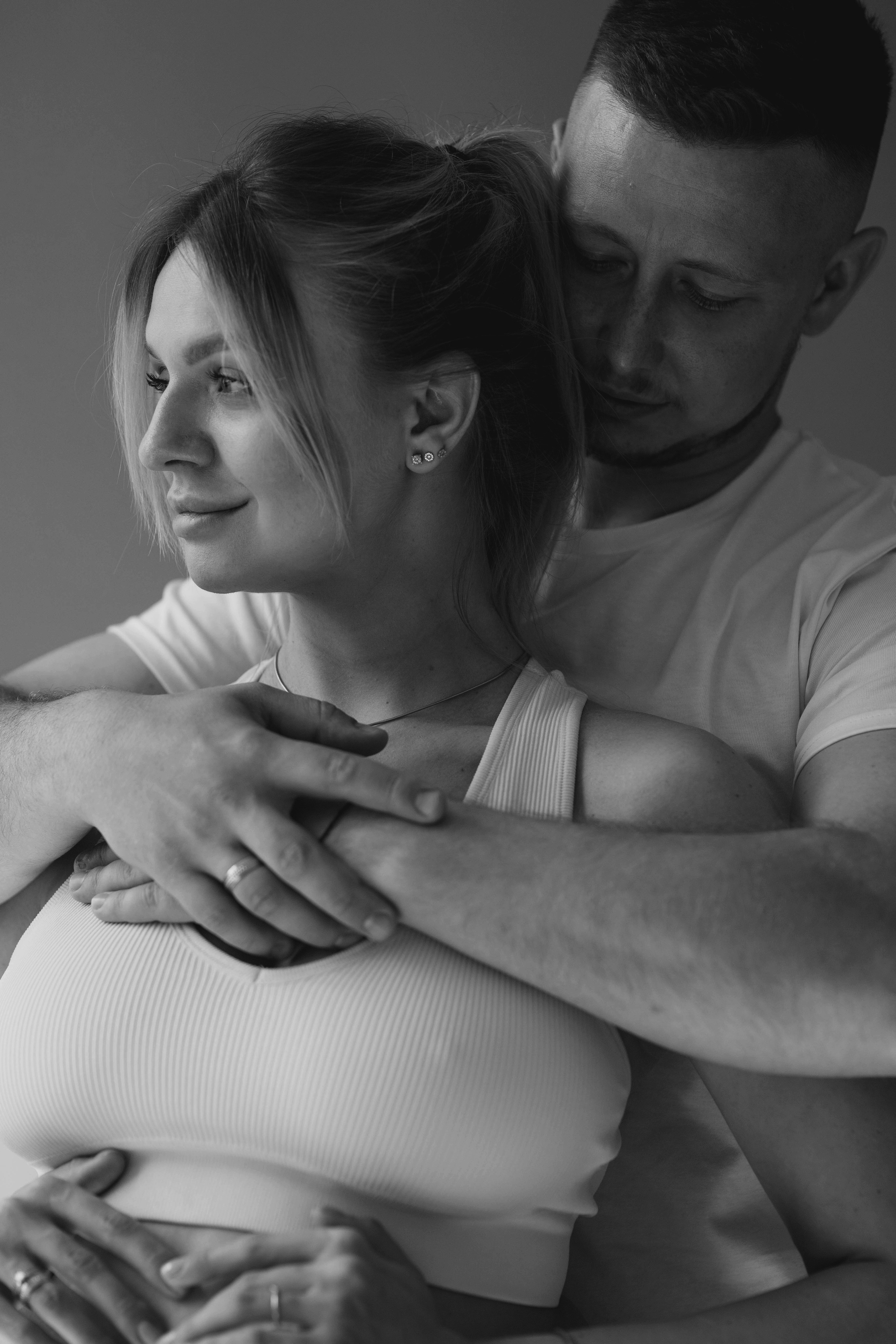 Pregnant. Lifestyle photographer Vancouver Island