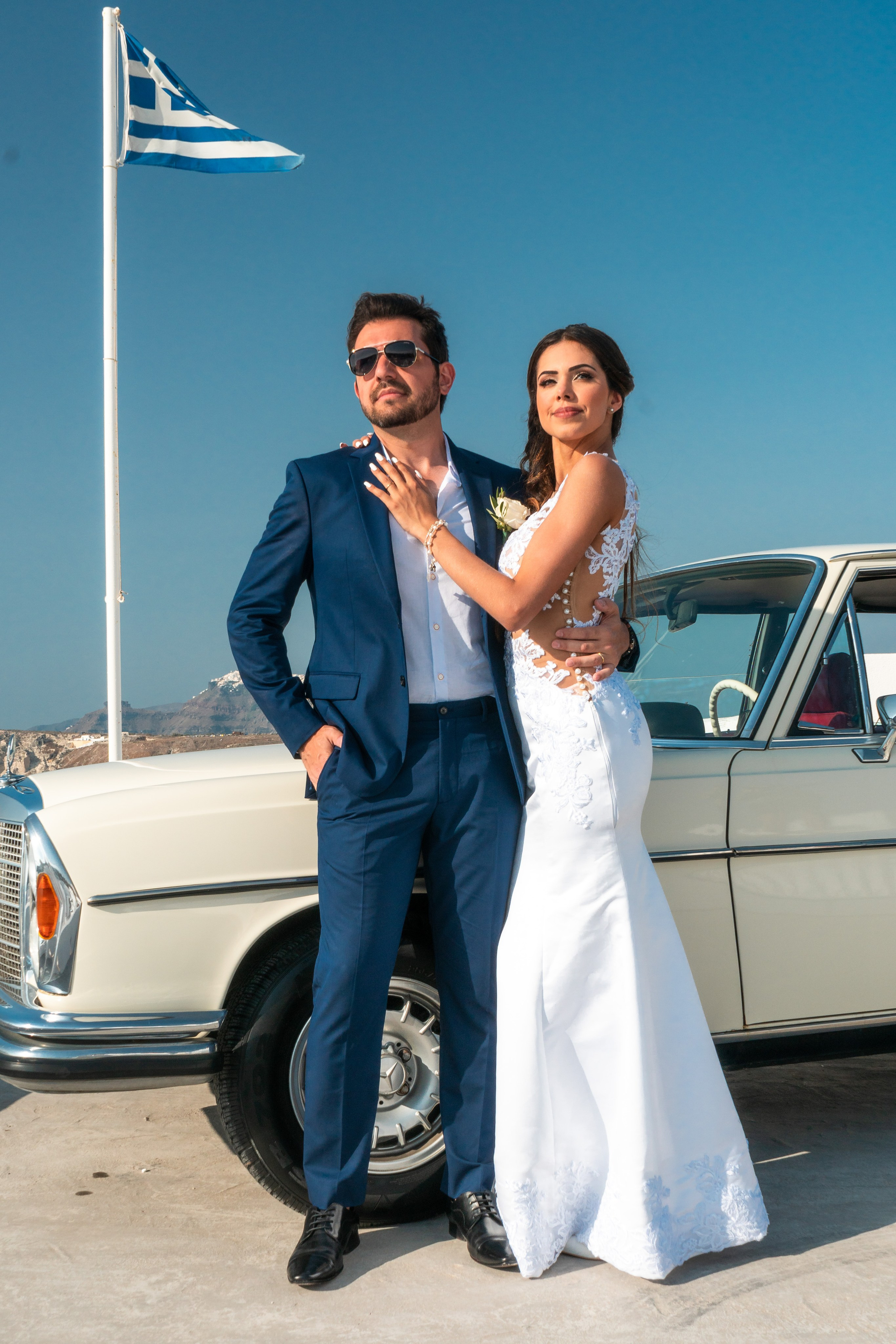 Wedding 2019. Photographer in Santorini SokoLOVE Alex| Flying Dress Santorini