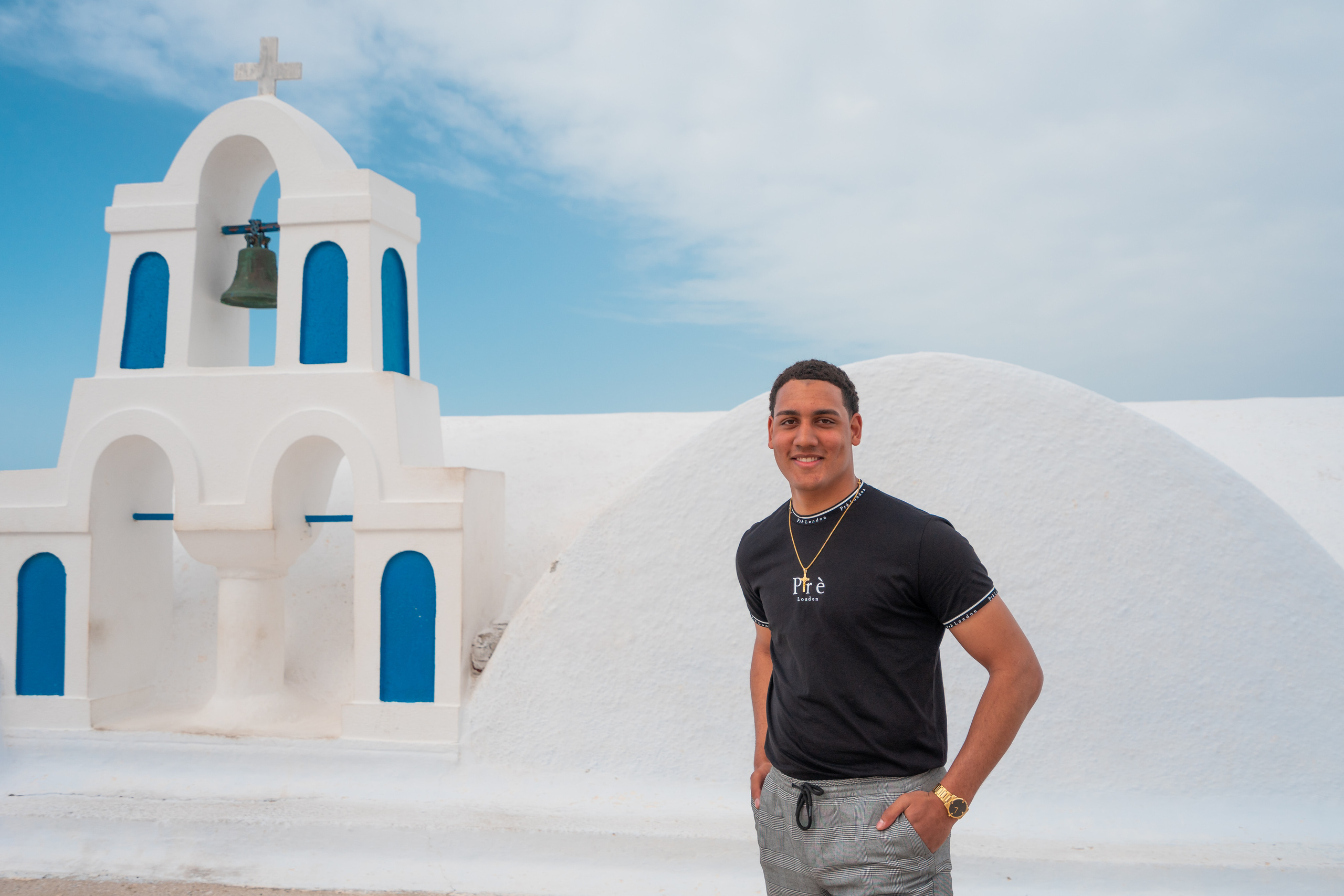 Romantic Proposal in Oia – The Perfect Santorini Engagement. Photographer in Santorini SokoLOVE Alex| Flying Dress Santorini