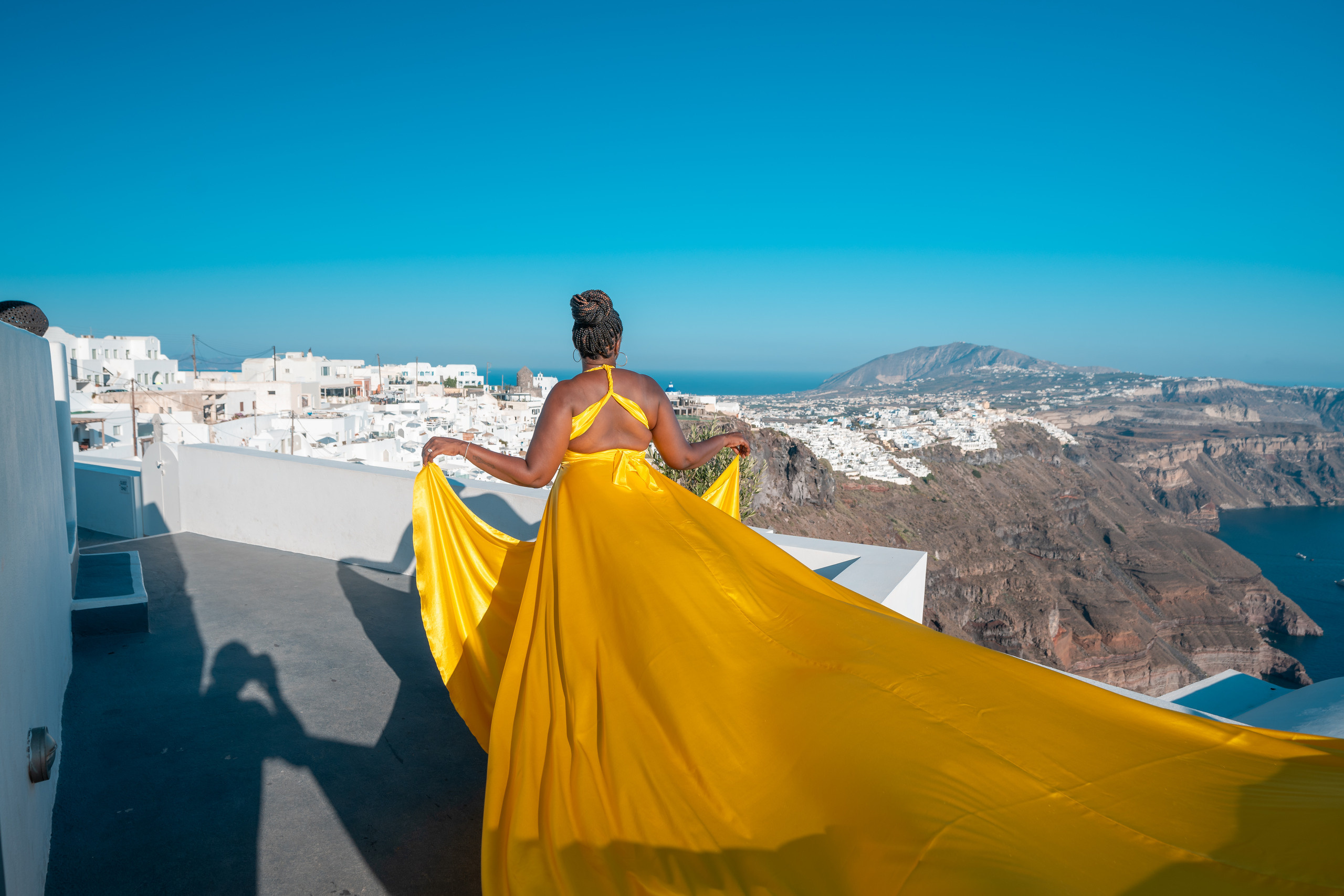 Santorini flying dress reviews photographer & Testimonials | SokoLOVE. Photographer in Santorini SokoLOVE Alex| Flying Dress Santorini