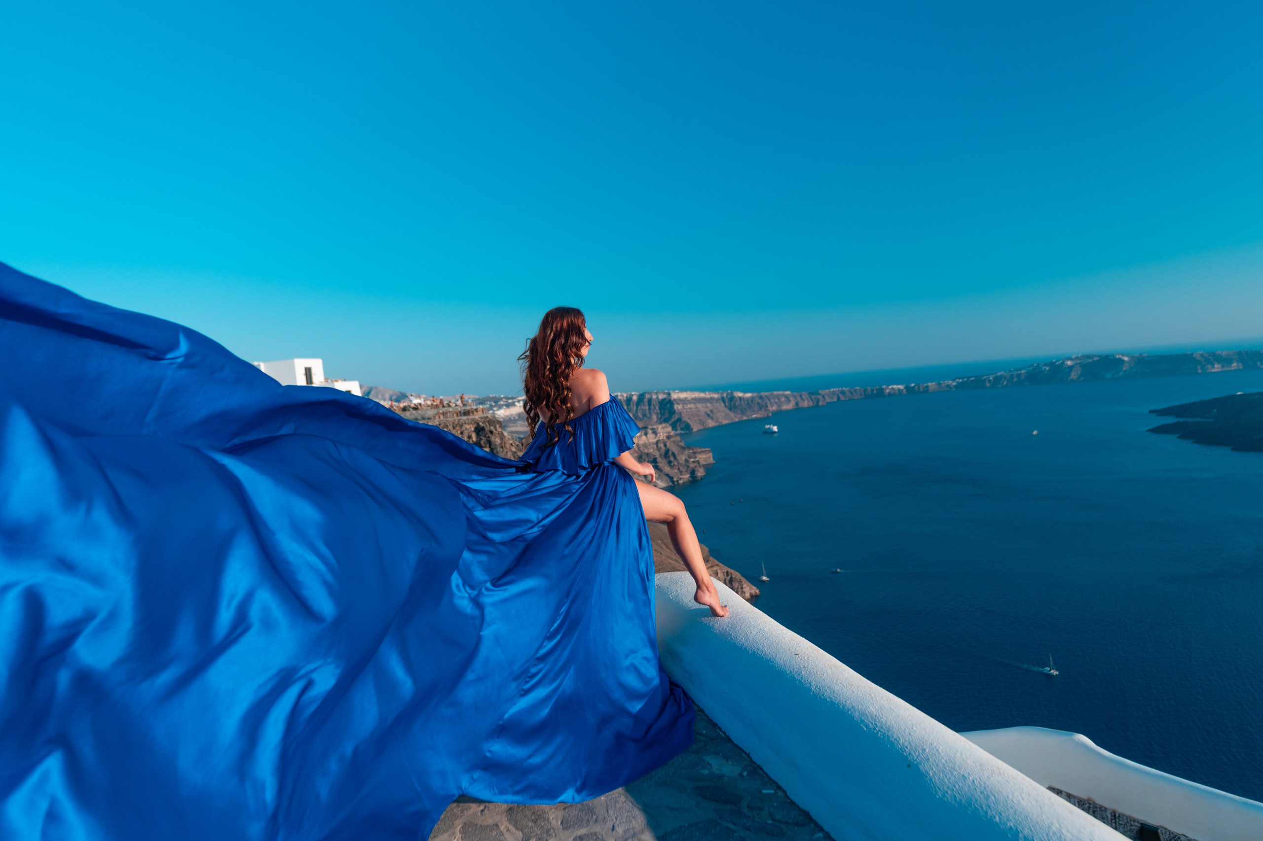 62. Royal blue Flying Dress XS-XL |rent 90 euro. Photographe vidéaste à Santorin|Séances photos de Robe volante Santorin|
