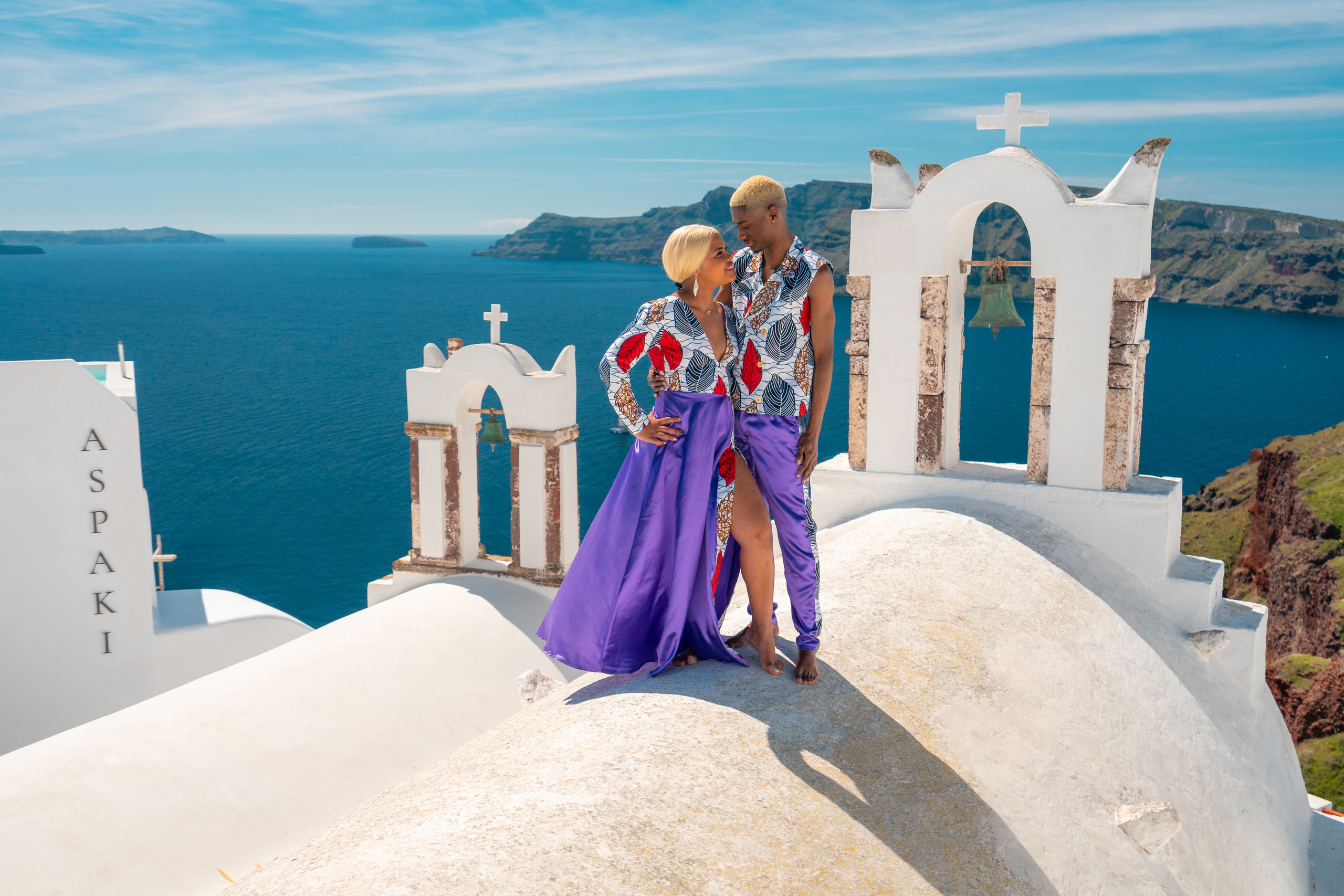 "Immerse yourself in the natural beauty of a couple’s love story captured by Sokolove in Portugal (2020). No Photoshop edits – just raw, real moments that showcase love and connection at its finest."