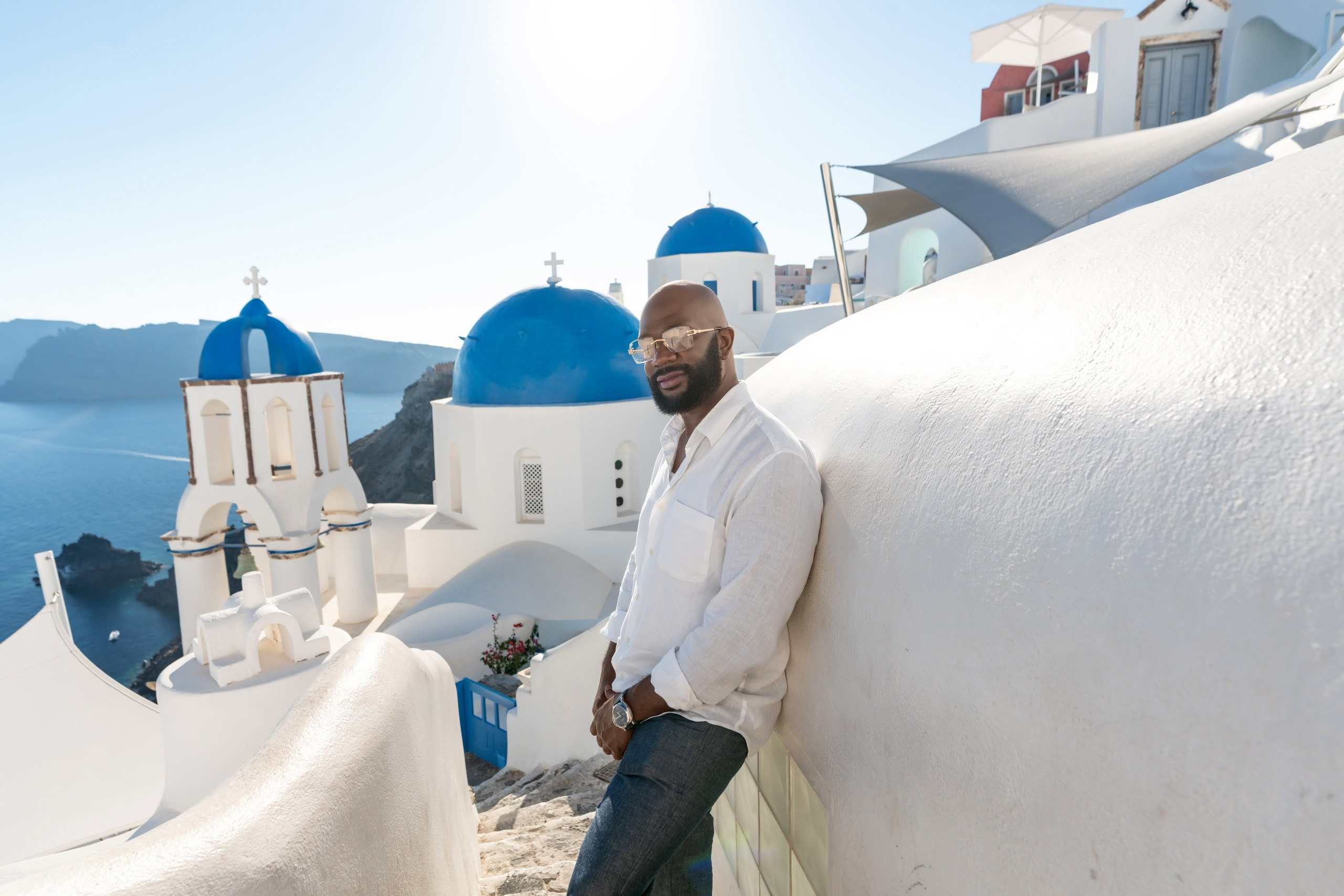 Santorini greece photoshoot. Photographer in Santorini SokoLOVE Alex| Flying Dress Santorini