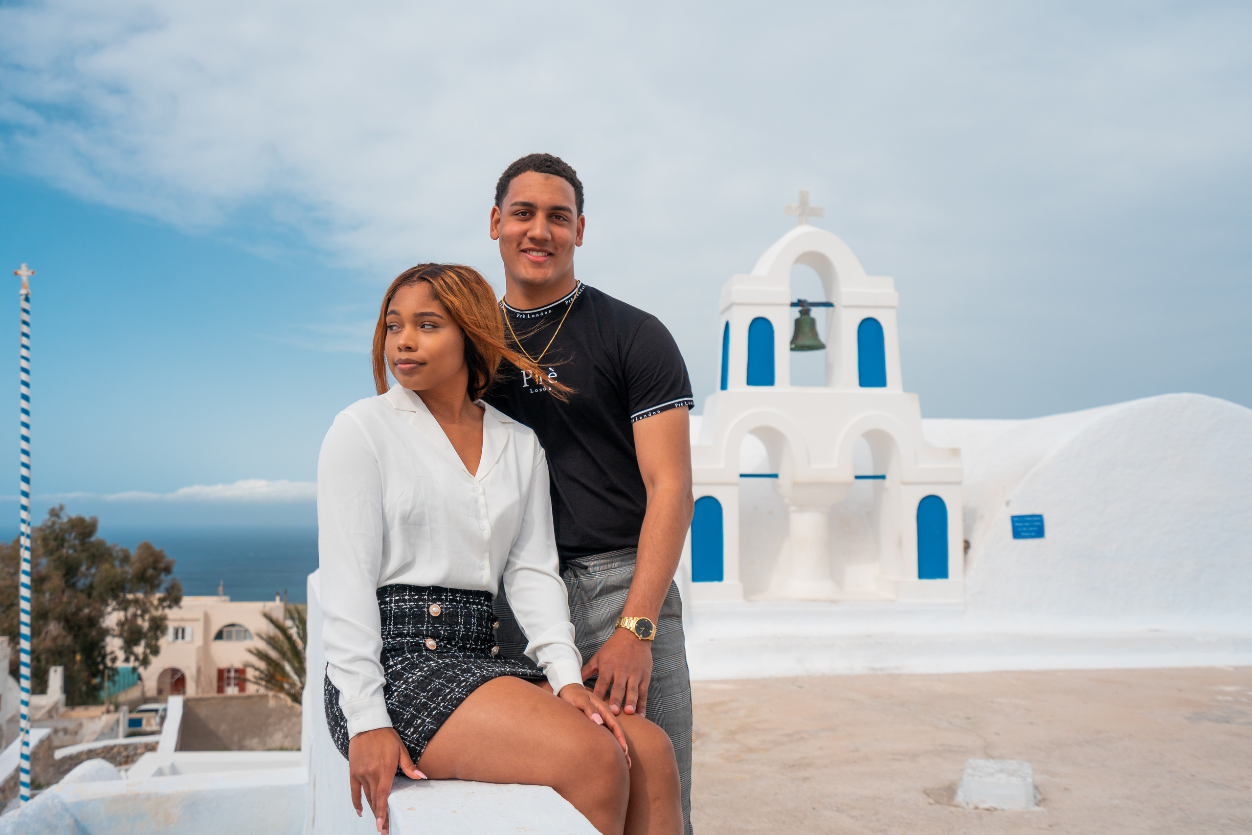 Romantic Proposal in Oia – The Perfect Santorini Engagement. Photographer in Santorini SokoLOVE Alex| Flying Dress Santorini